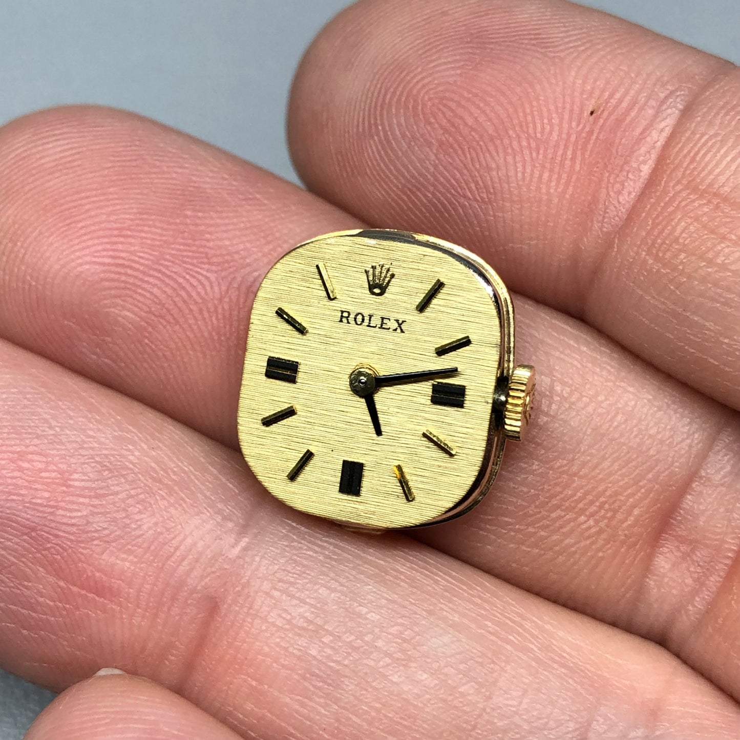 1950s Rolex Ladies Dress 8426 14K Yellow Gold Dress Cocktail Diamond Bezel Wristwatch - HASHTAGWATCHCO