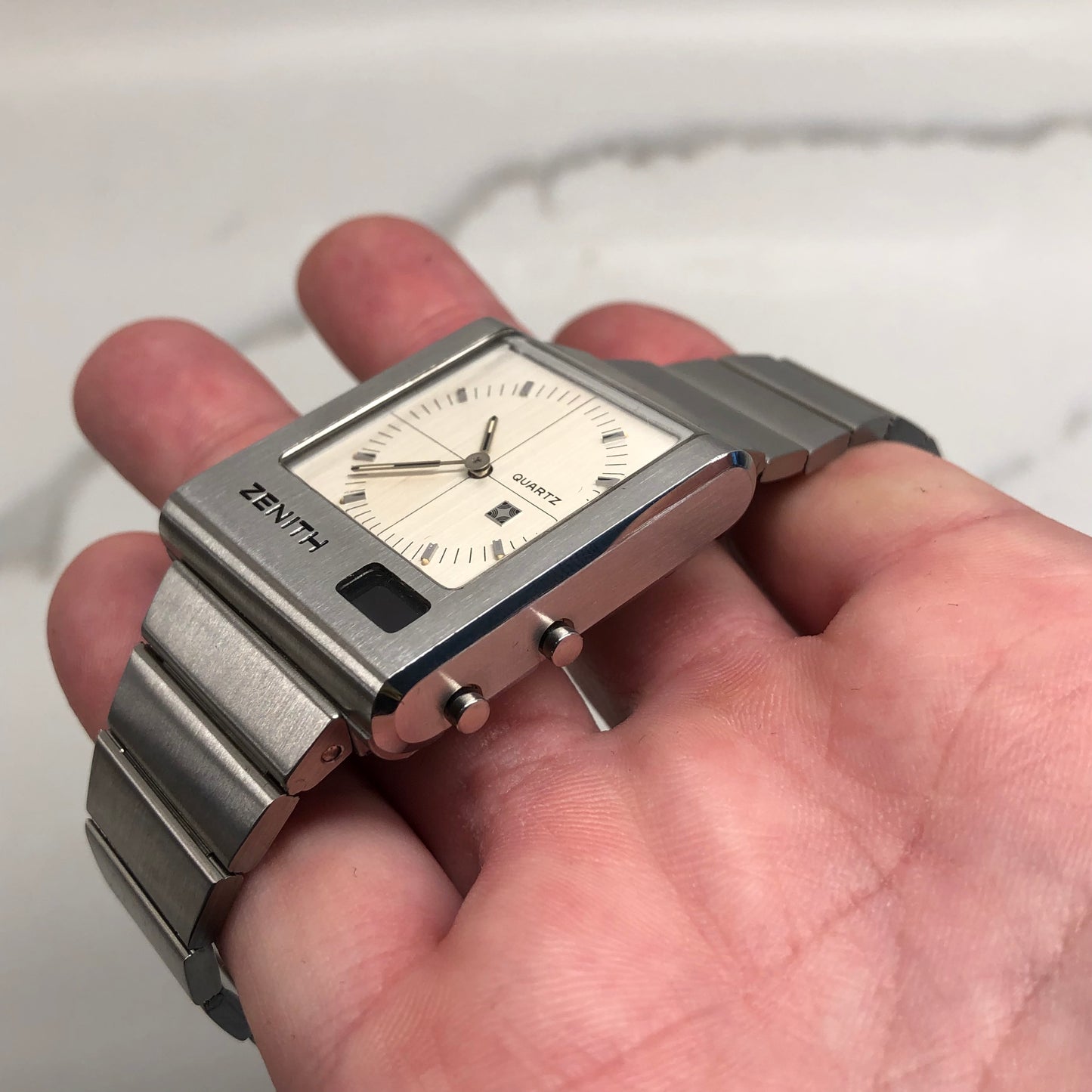 1970s Zenith Time Command 02.0014.441 Stainless Steel Quartz Wristwatch with Box and Owners Manual - HASHTAGWATCHCO