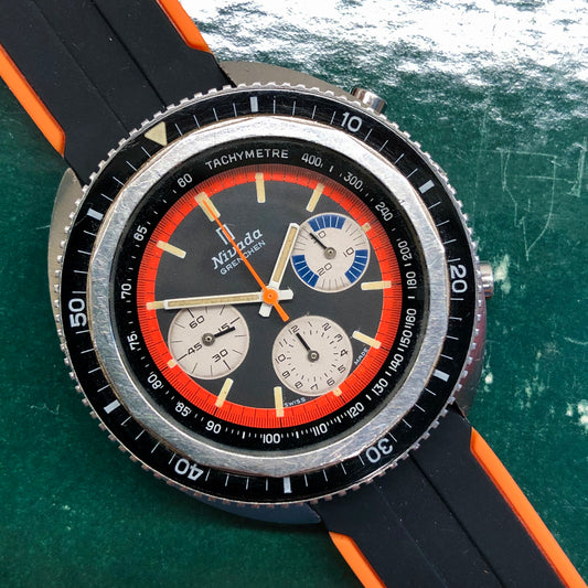 1960s Nivada Grenchen ChronoKing 4324 Valjoux 72 Steel Vintage Chronograph Wristwatch - HASHTAGWATCHCO