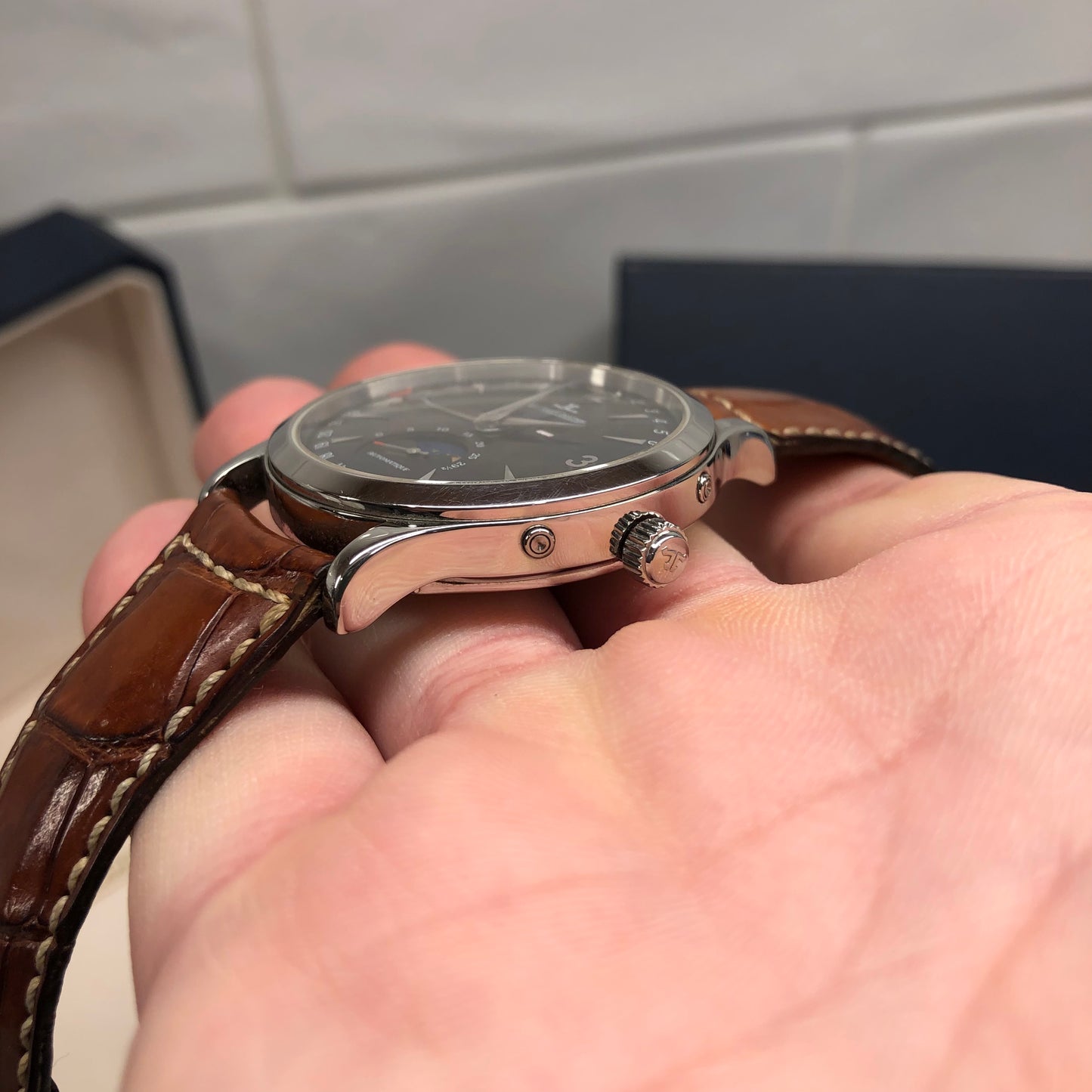 Jaeger LeCoultre Master Moon 140.8.98.S Stainless Steel Black Dial with Box and Papers - HASHTAGWATCHCO