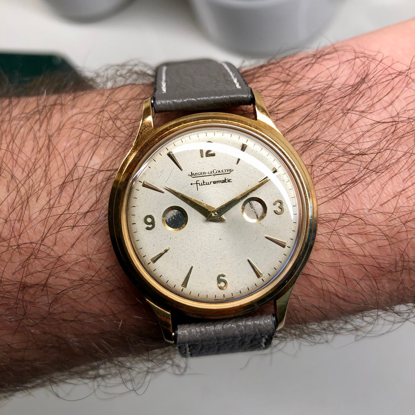 1950s Jaeger LeCoultre Futurematic E502 Porthole 18K Yellow Gold Automatic Wristwatch with Box - HASHTAGWATCHCO