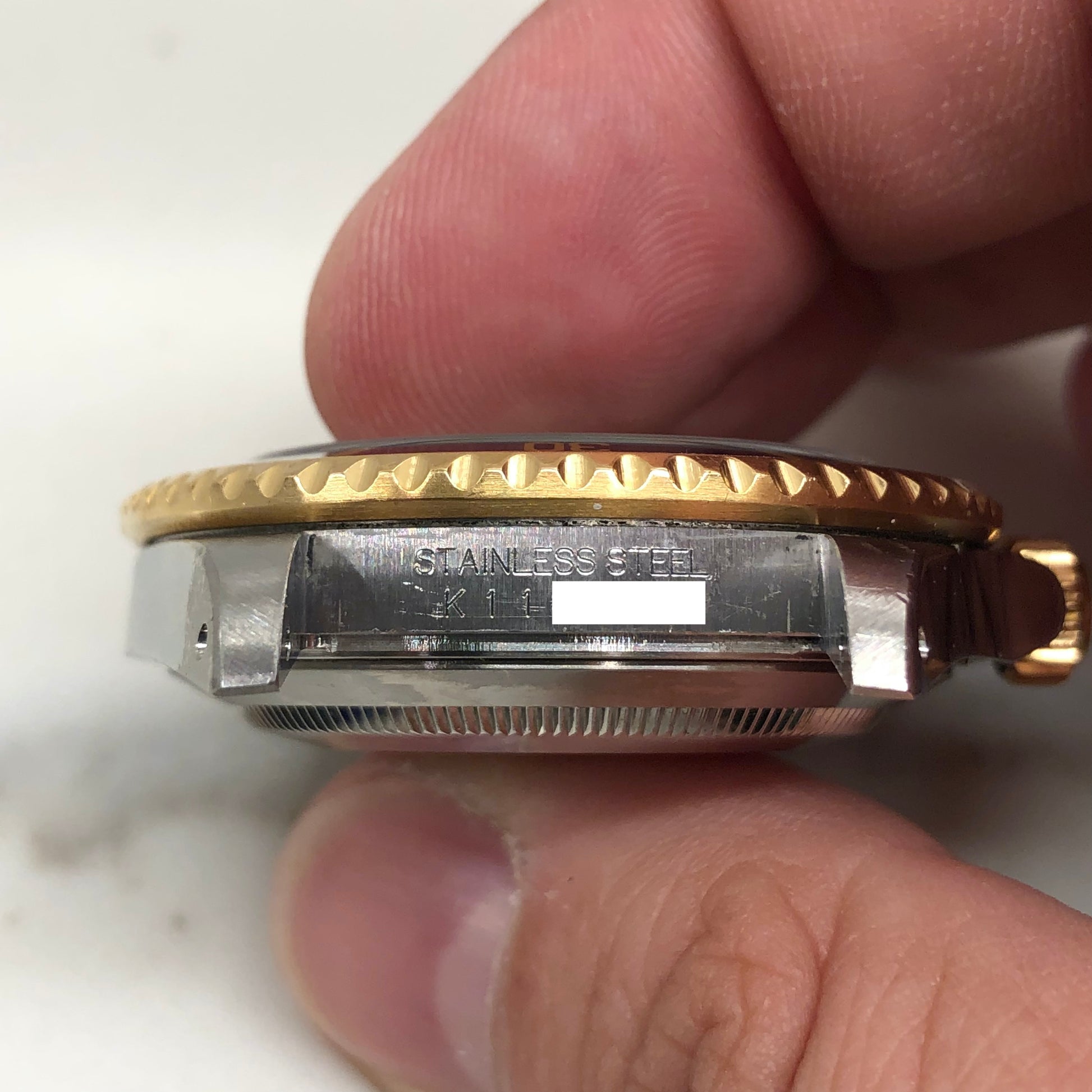 2001 Rolex Submariner 16613 Blue Two Tone Oyster Steel 18K Gold Wristwatch - HASHTAGWATCHCO