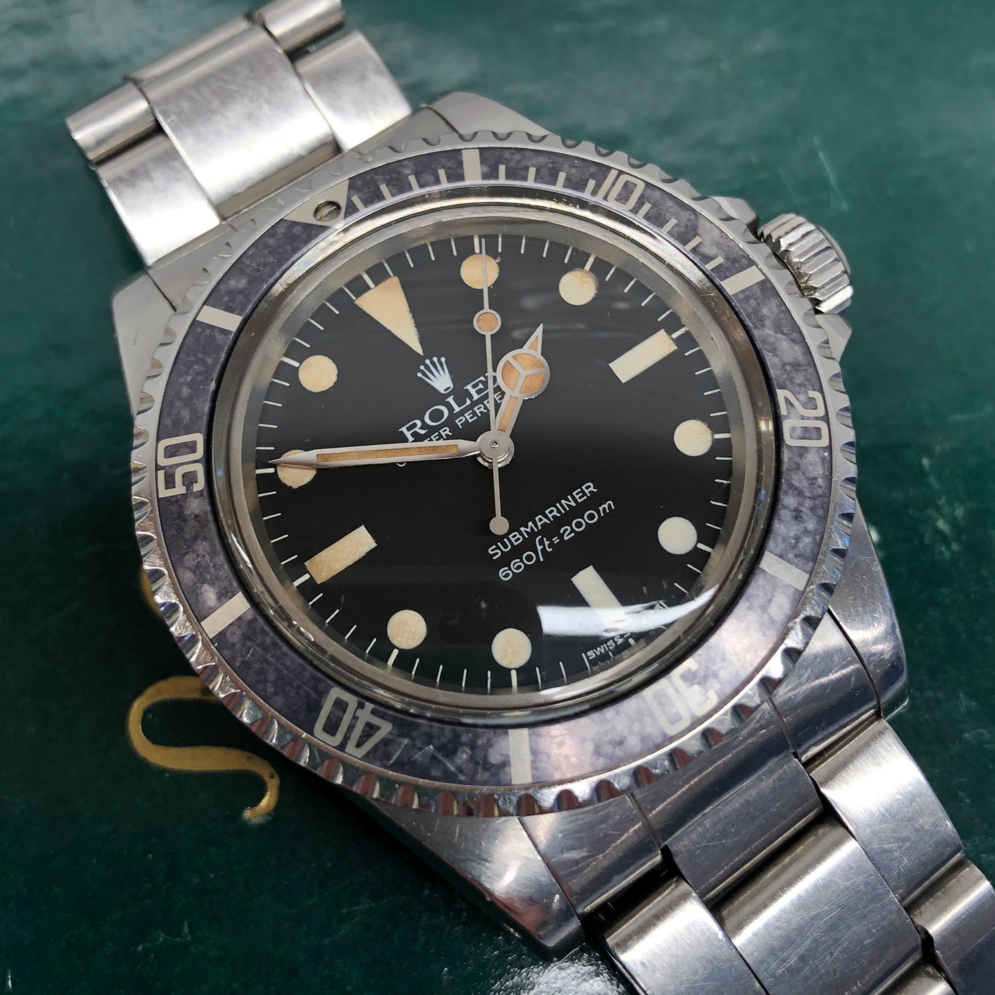 1979 Rolex Submariner 5513 Mk 2 Maxi Dial Stainless Steel Automatic Wristwatch - HASHTAGWATCHCO