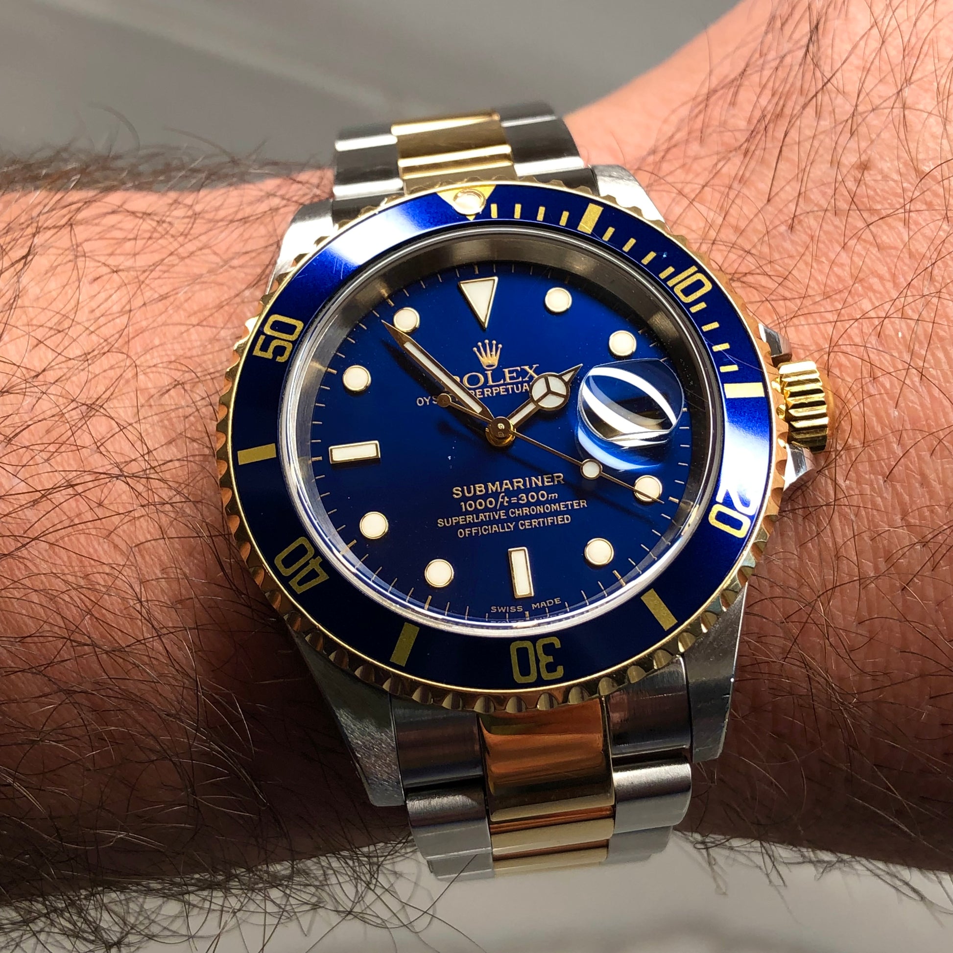 2001 Rolex Submariner 16613 Blue Two Tone Oyster Steel 18K Gold Wristwatch - HASHTAGWATCHCO