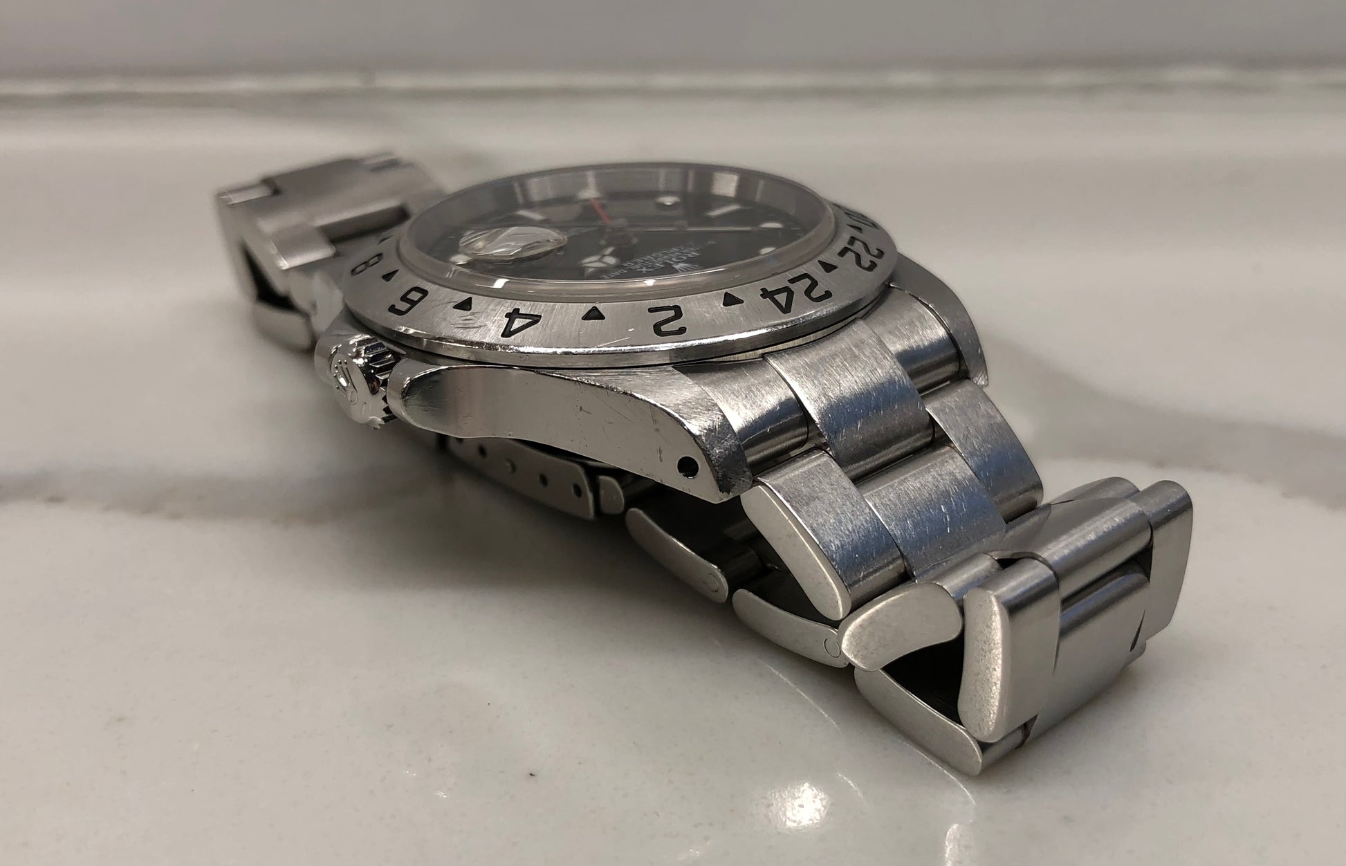 2000 Rolex Explorer II 16570 Black Dial Steel Oyster Automatic Wristwatch - HASHTAGWATCHCO