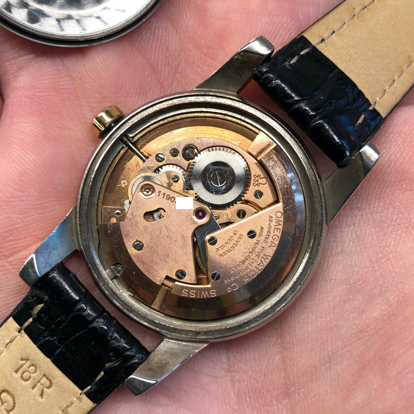 1947 Omega 2493-1 Chronometer Gold Cap Waffle Dial Caliber 333 Automatic Dress 36mm Wristwatch - HASHTAGWATCHCO