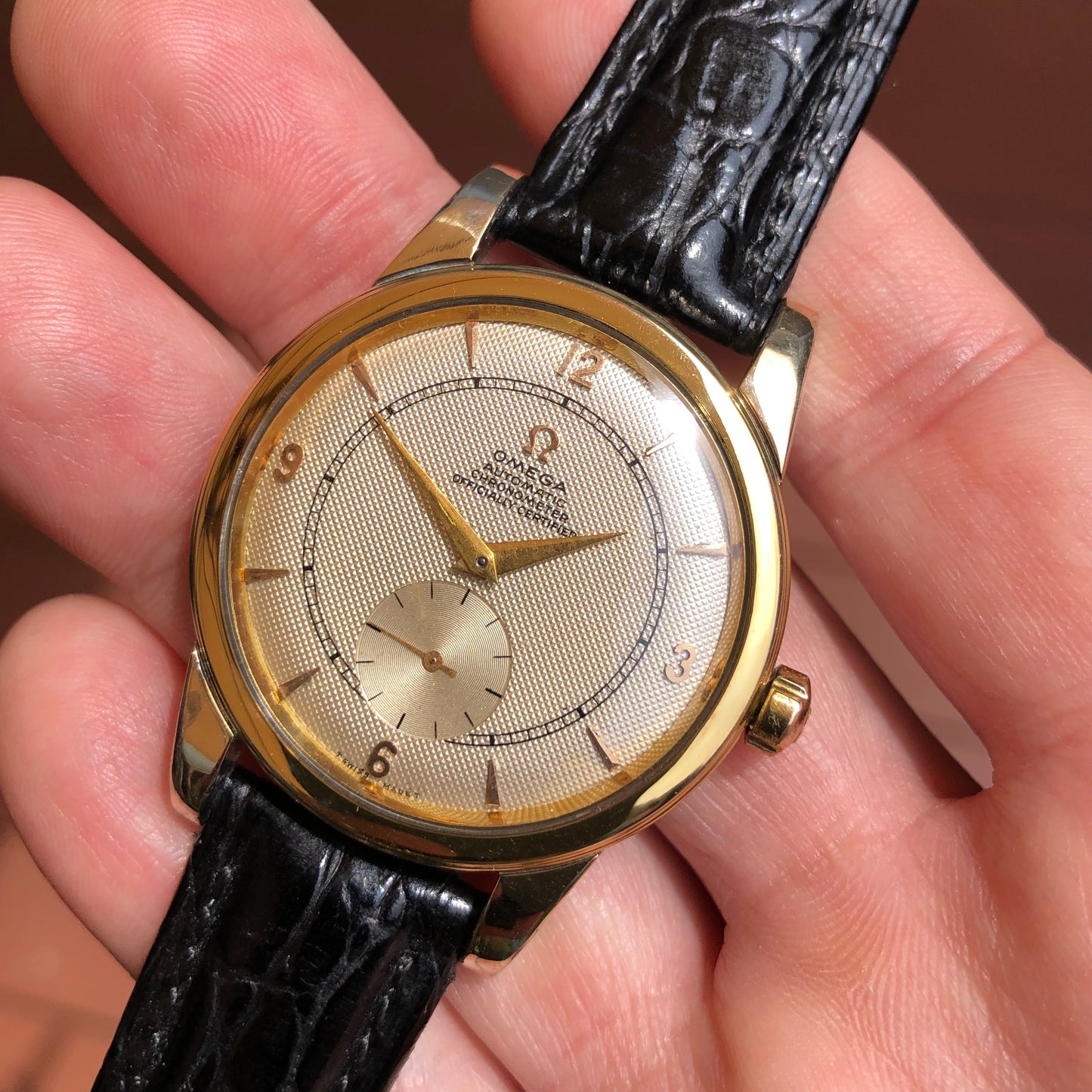 1947 Omega 2493-1 Chronometer Gold Cap Waffle Dial Caliber 333 Automatic Dress 36mm Wristwatch - HASHTAGWATCHCO
