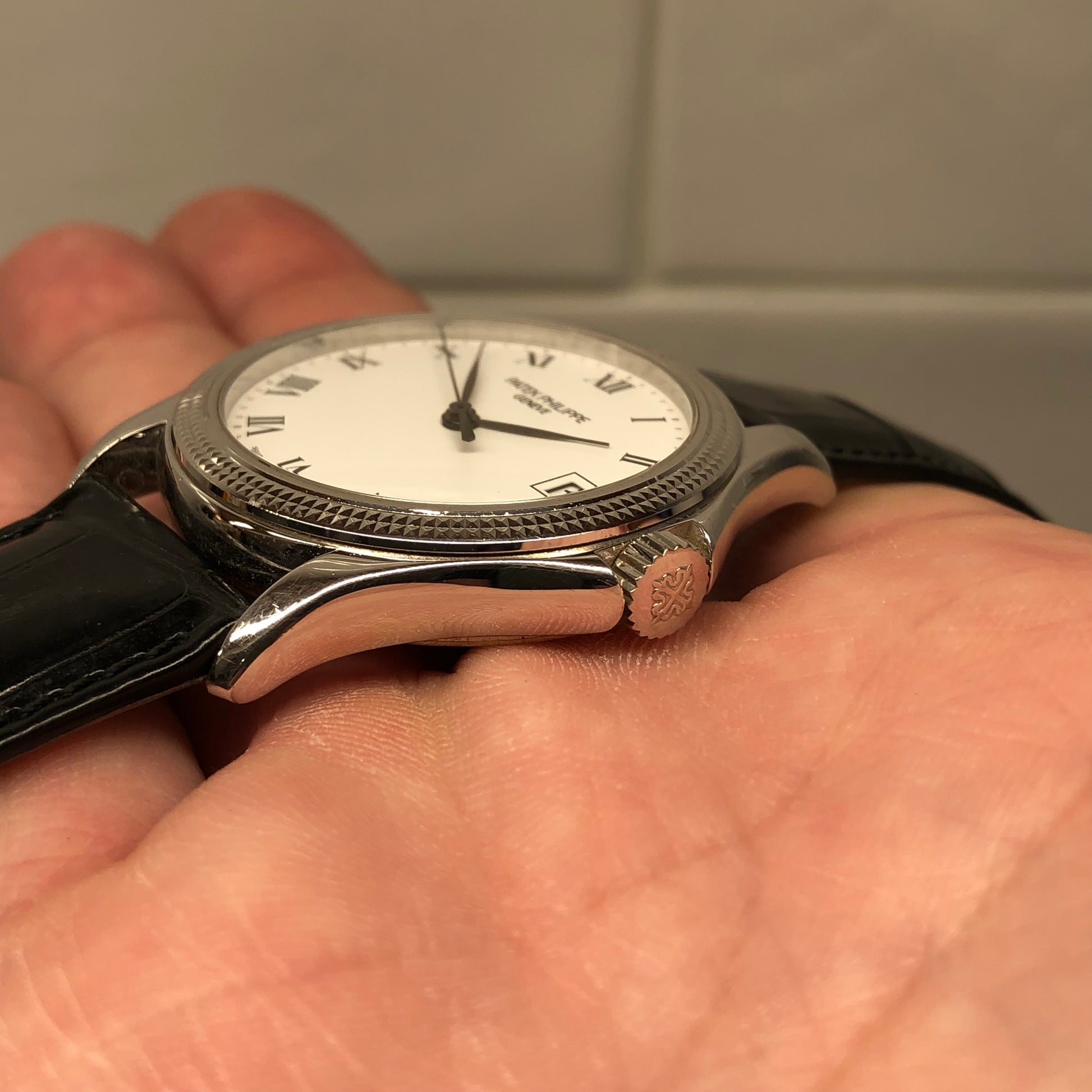 Patek Philippe Calatrava 5117G 18K White Gold Automatic Wristwatch with Box - HASHTAGWATCHCO