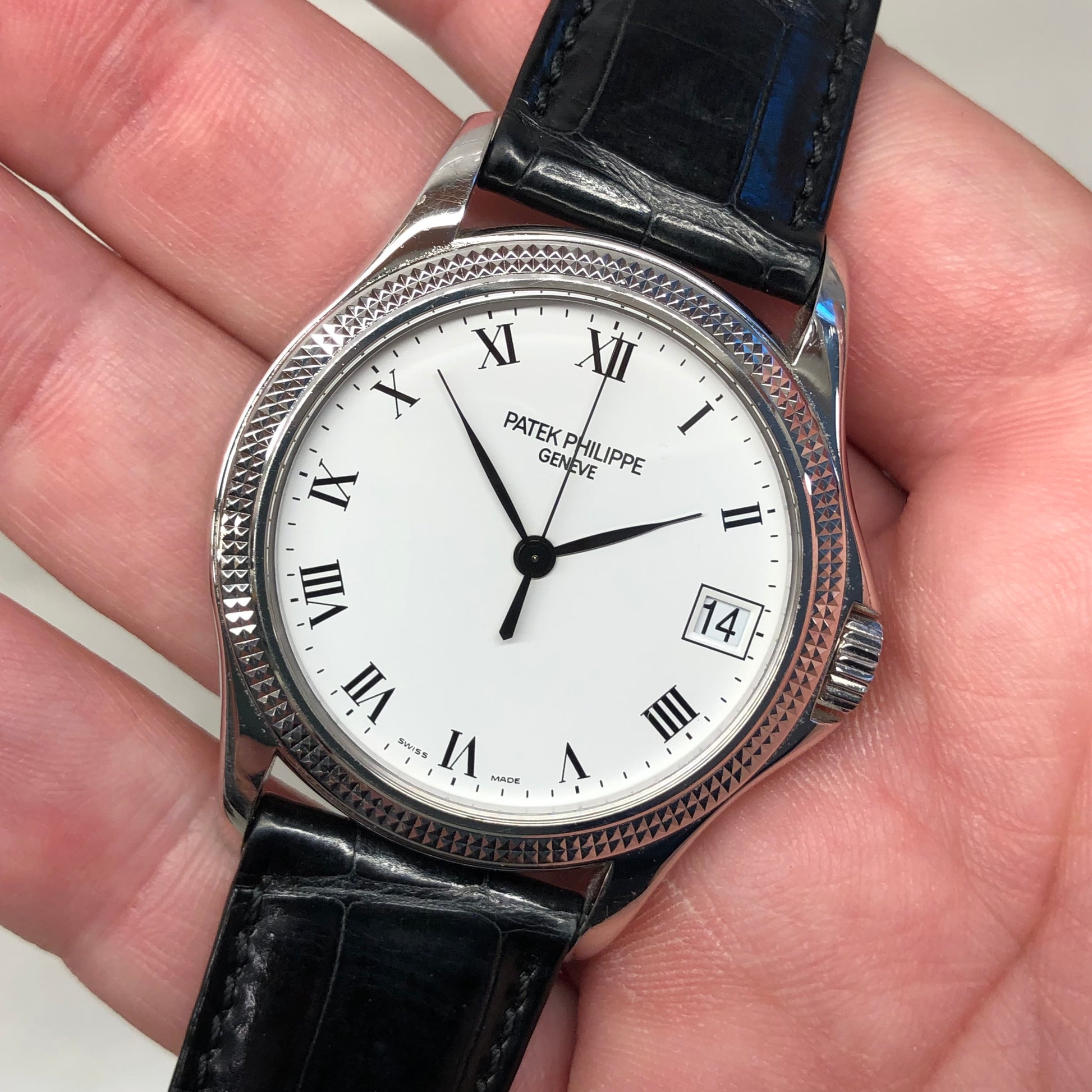 Patek Philippe Calatrava 5117G 18K White Gold Automatic Wristwatch with Box - HASHTAGWATCHCO