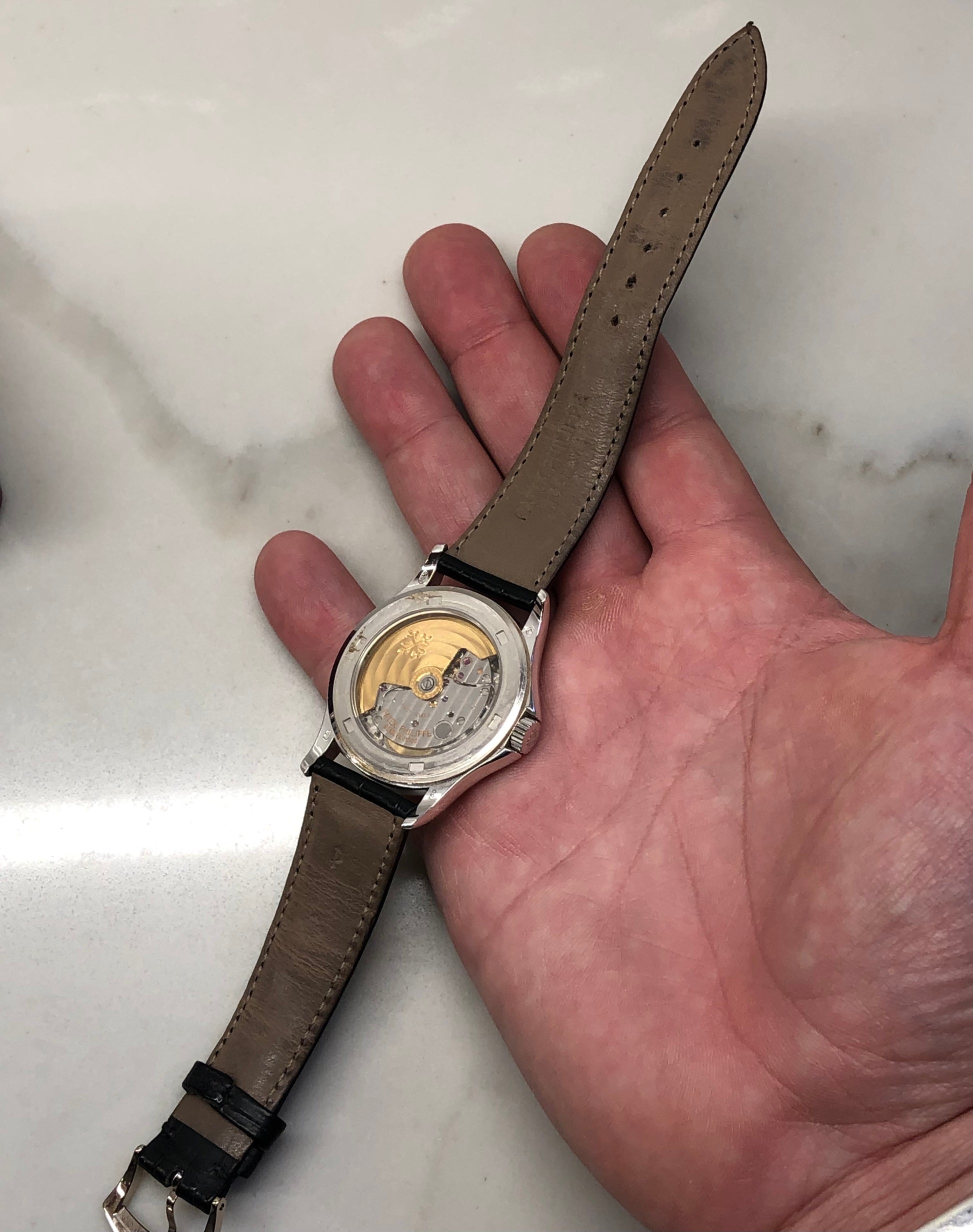 Patek Philippe Calatrava 5117G 18K White Gold Automatic Wristwatch with Box - HASHTAGWATCHCO