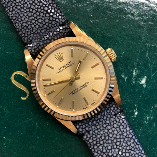 1989 Rolex Oyster Perpetual 67518 Champagne Dial 18K Yellow Gold Wristwatch - HASHTAGWATCHCO