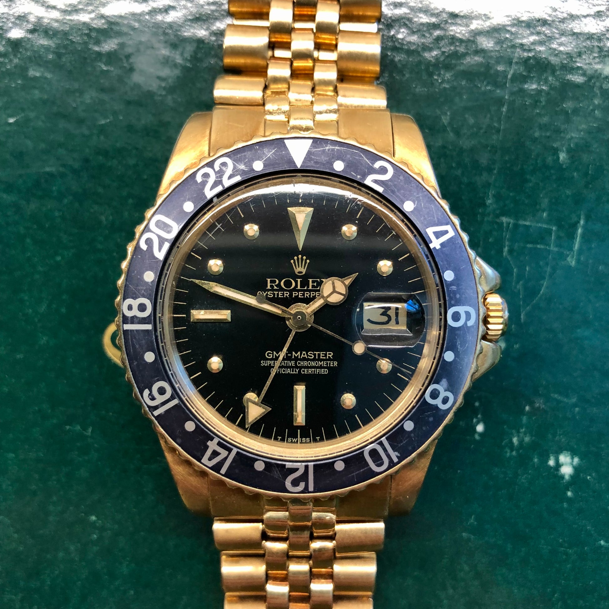 1969 Rolex GMT MASTER 1675 Black Nipple Dial 18K Yellow Gold Automatic Wristwatch - Hashtag Watch Company