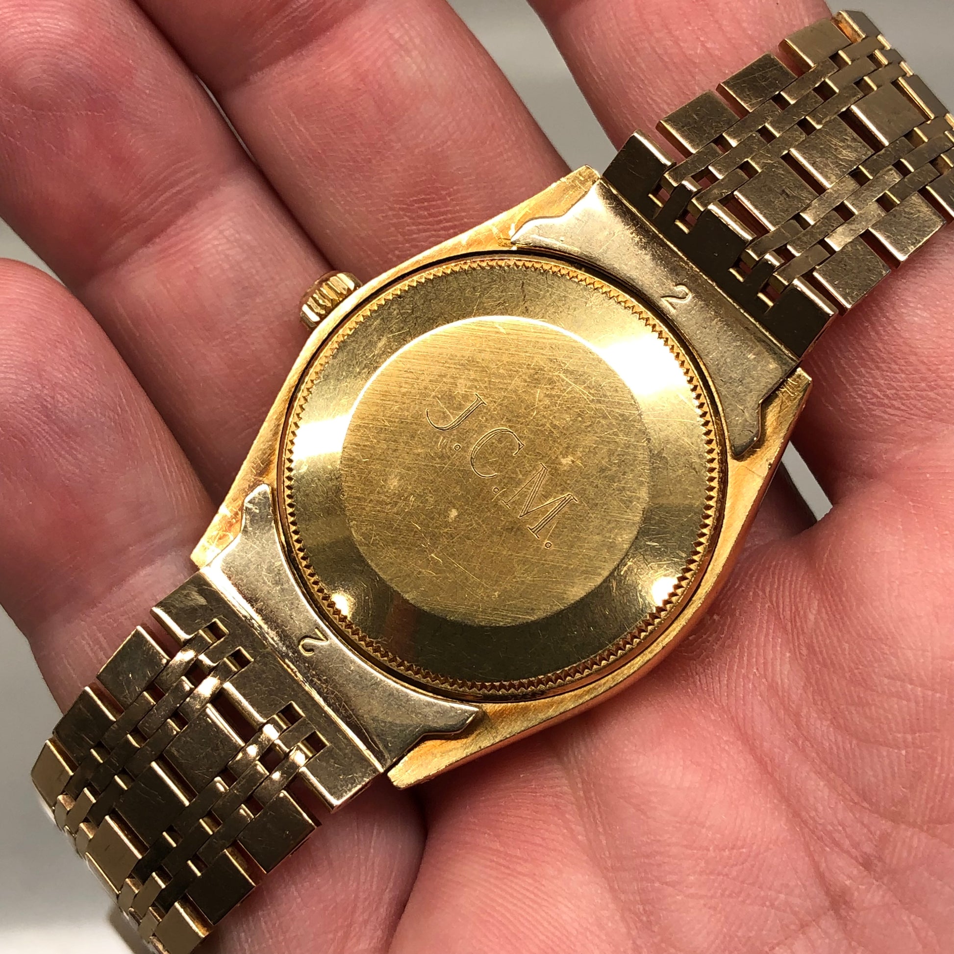 1973 Rolex Oyster Perpetual 1035 18K Yellow Gold Florentine Bezel Automatic Wristwatch - HASHTAGWATCHCO