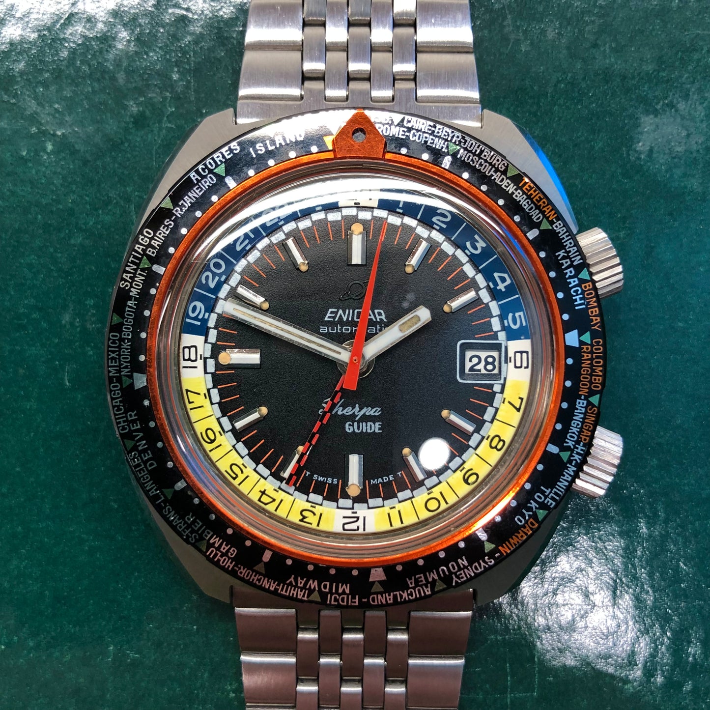1960s Enicar Sherpa Guide 600 GMT World Time 166-35-04 43mm Vintage Automatic Wristwatch Old Stock - Hashtag Watch Company