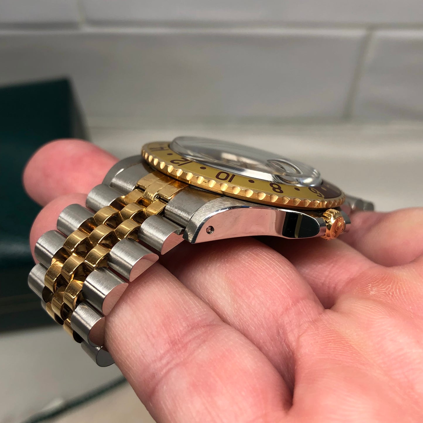 1985 Rolex GMT MASTER 16753 Root Beer Two Tone Steel and Gold Jubilee Nipple Dial Wristwatch with Box and Papers - HASHTAGWATCHCO