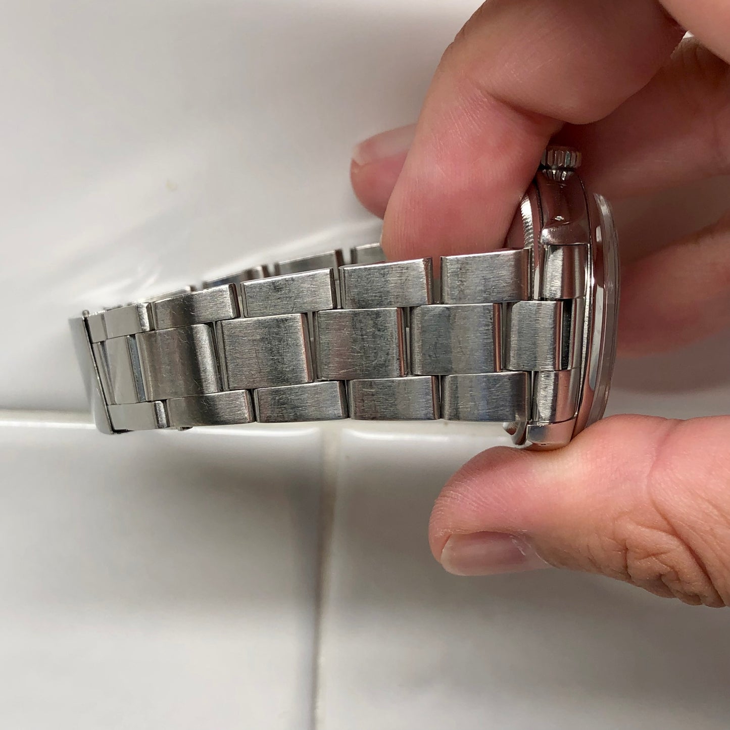1976 Rolex Date 1500 Oyster Perpetual White Roman Steel Automatic Wristwatch - HASHTAGWATCHCO