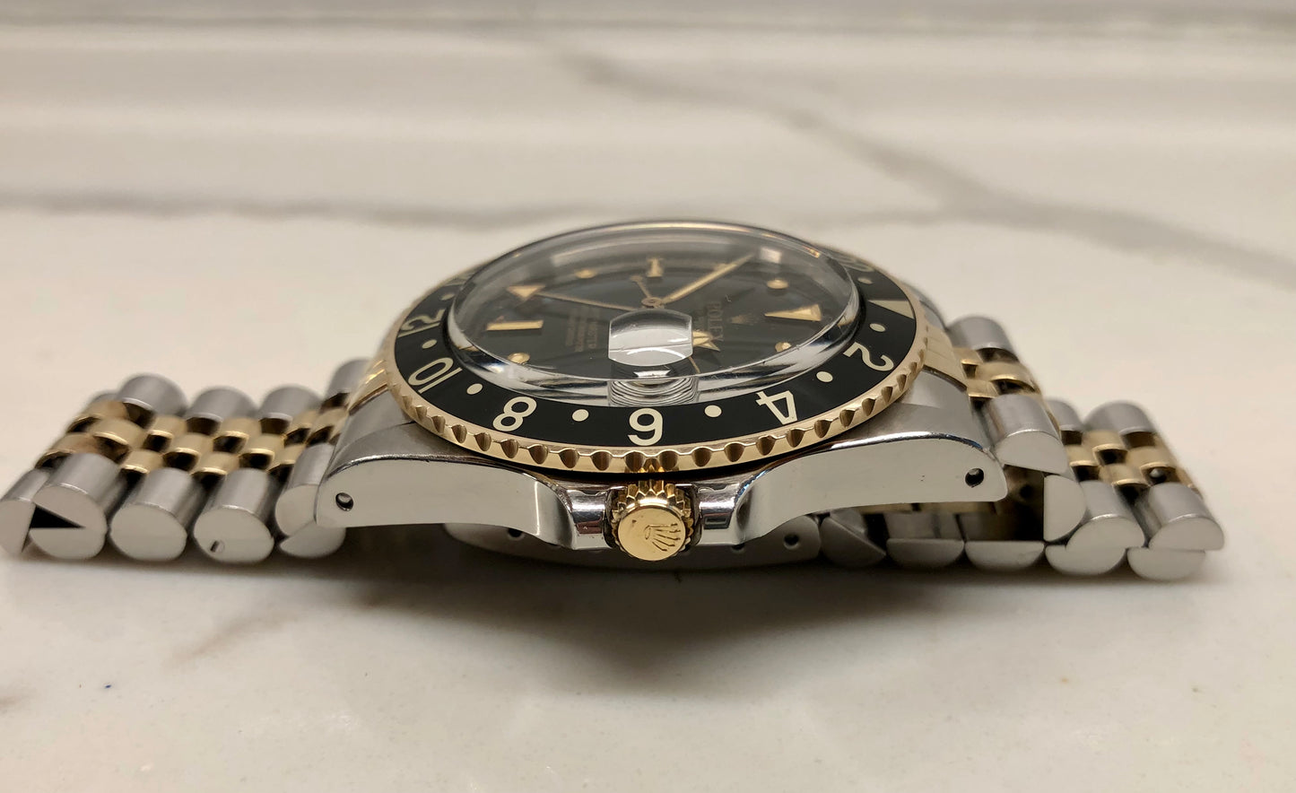 1982 Rolex GMT MASTER 16753 Black Nipple Two Tone Jubilee Wristwatch - HASHTAGWATCHCO