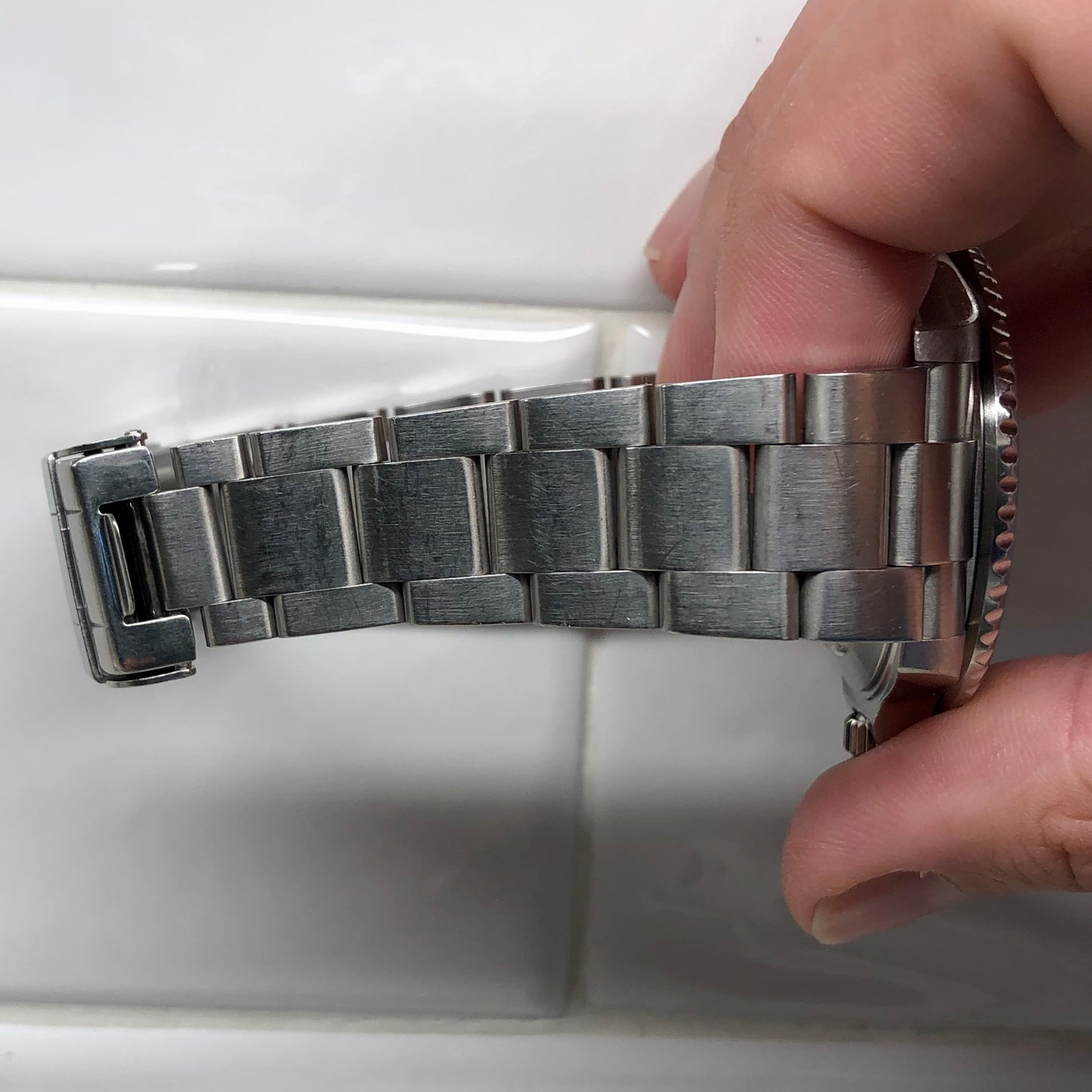 2006 Rolex Submariner 16610 Oyster Perpetual Automatic Wristwatch with Box and Papers - HASHTAGWATCHCO