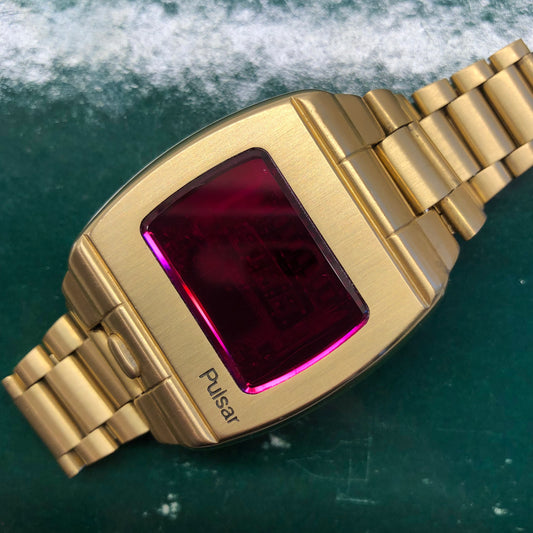 1972 Pulsar Hamilton Time Computer P1 LED 18K Yellow Gold Quartz Wristwatch - HASHTAGWATCHCO