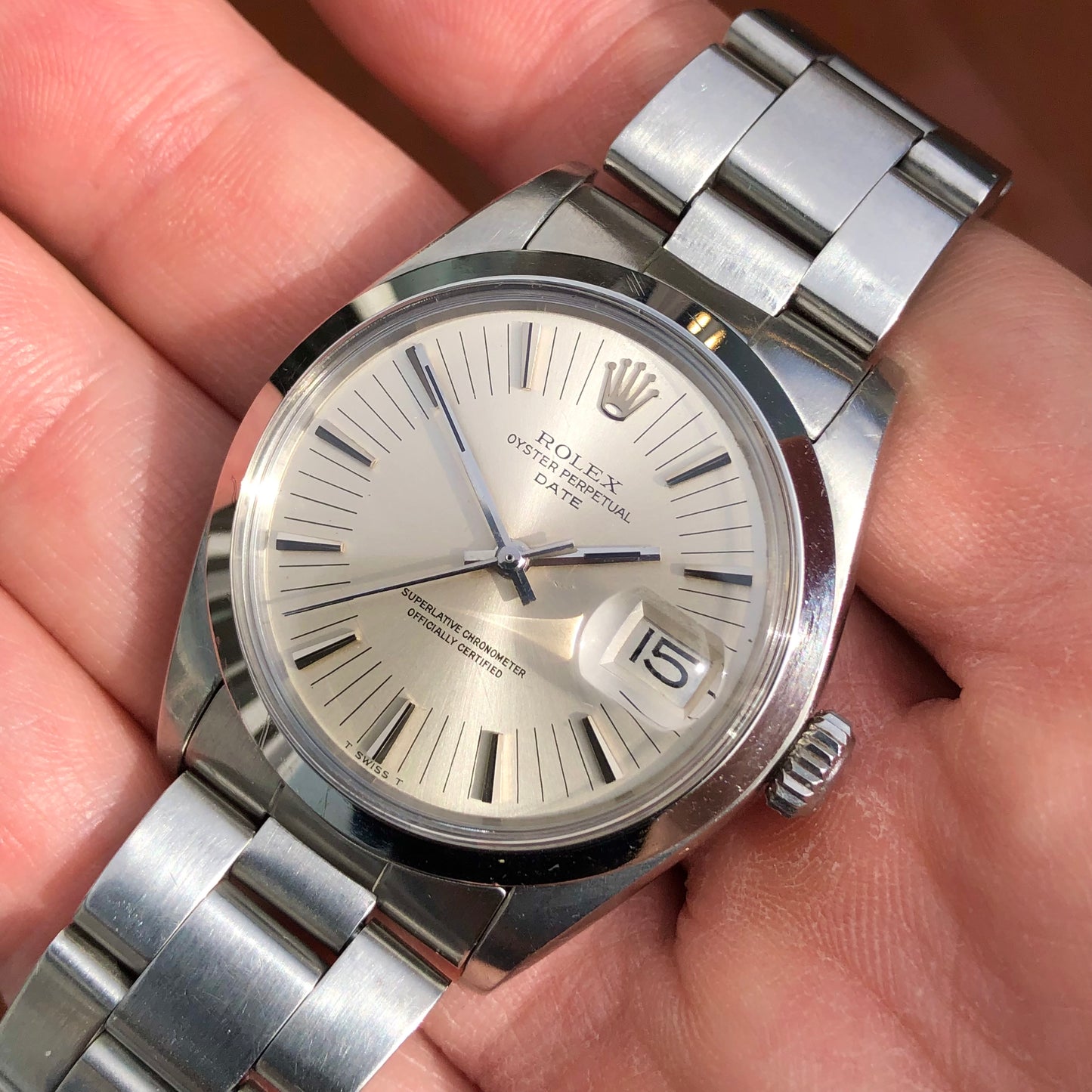 1971 Rolex Date 1500 Oyster Perpetual Silver Radial Dial Steel Automatic Wristwatch - HASHTAGWATCHCO