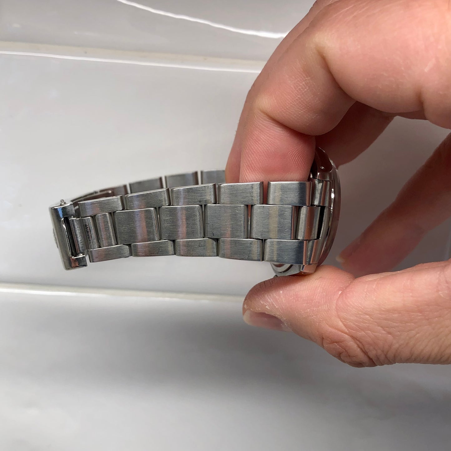 1971 Rolex Date 1500 Oyster Perpetual Silver Radial Dial Steel Automatic Wristwatch - HASHTAGWATCHCO