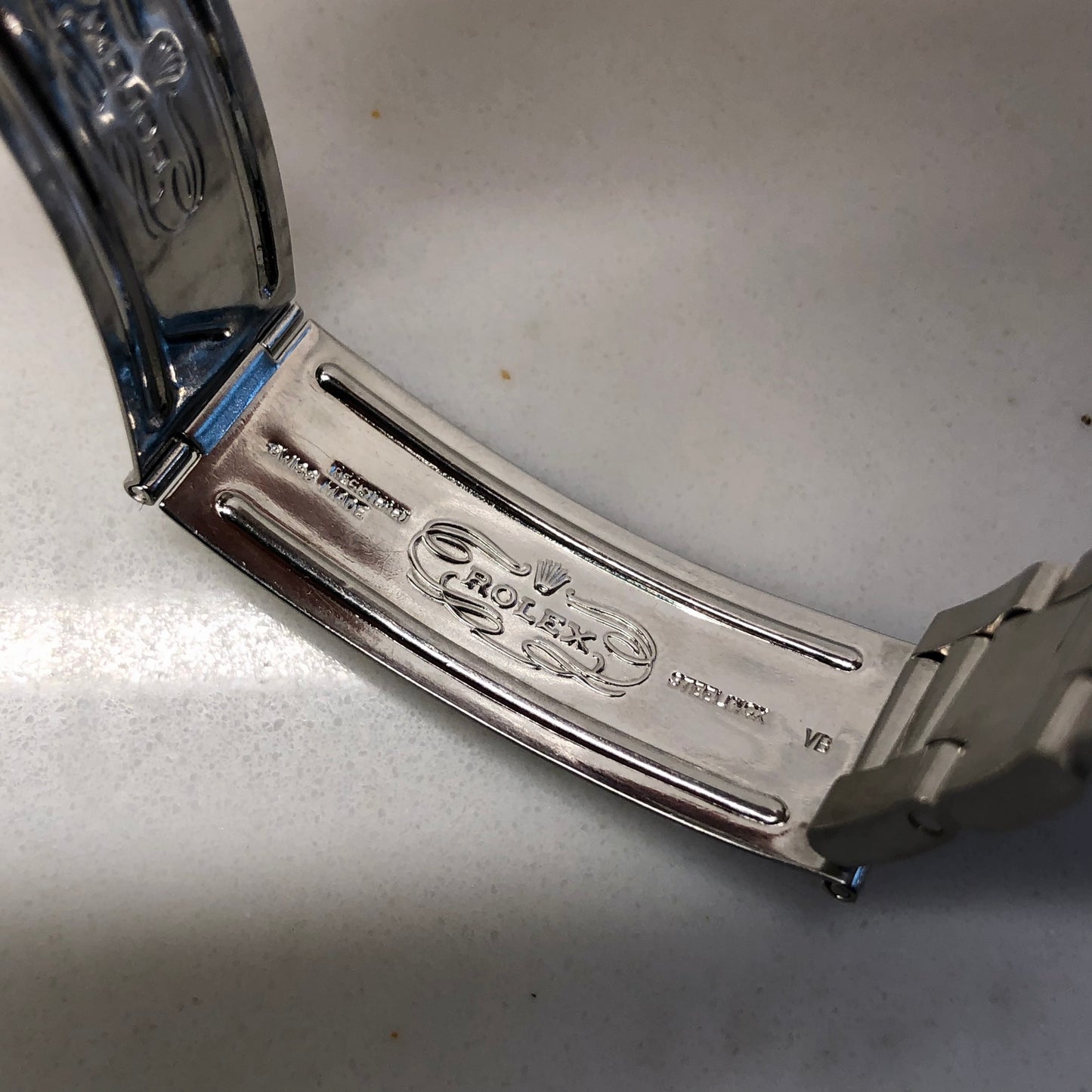 1971 Rolex Date 1500 Oyster Perpetual Silver Radial Dial Steel Automatic Wristwatch - HASHTAGWATCHCO