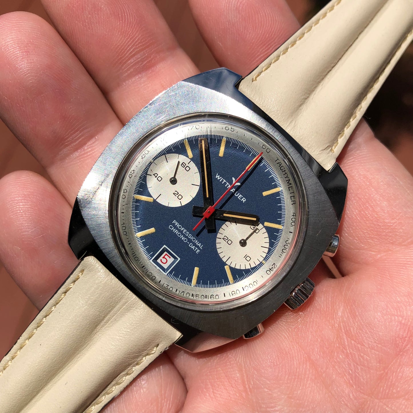 1970s Wittnauer Professional Chrono-Date 8031 Chronograph Valjoux 7734 Blue Wirstwatch - Hashtag Watch Company