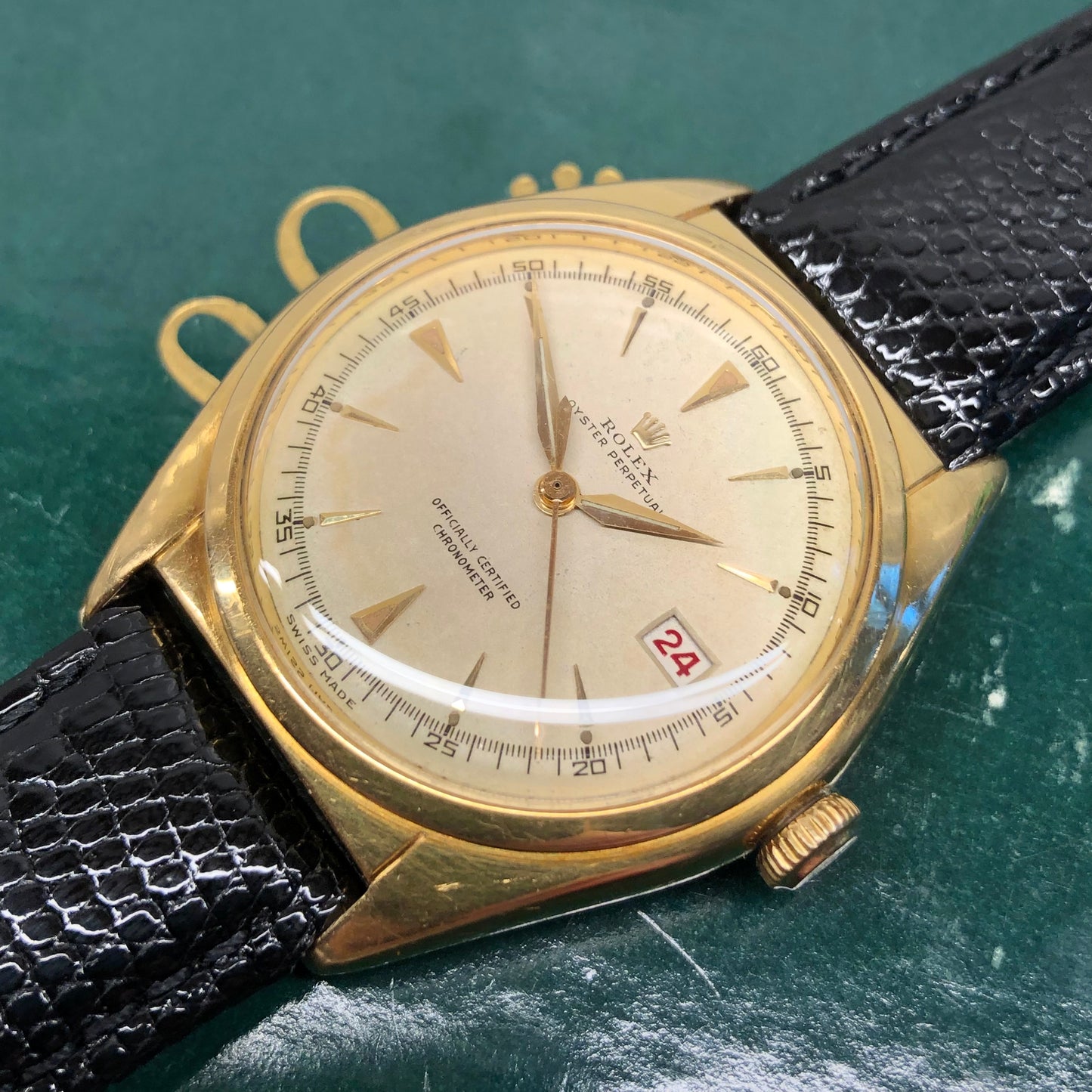 1949 Rolex Ovettone 5030 18K Yellow Gold Oyster Perpetual Chronometer Roulette Wristwatch - HASHTAGWATCHCO