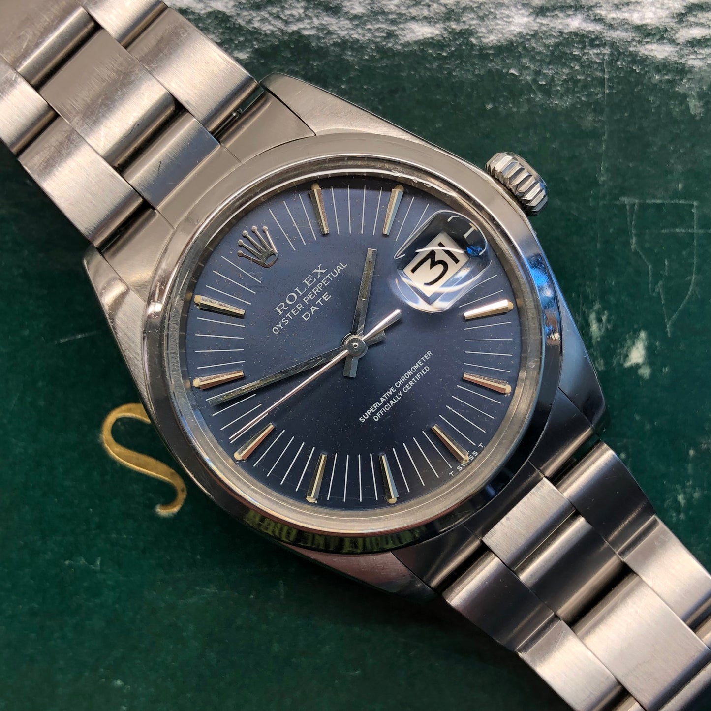 1971 Rolex Date 1500 Oyster Perpetual Radial Dial Stainless Steel Automatic Wristwatch - HASHTAGWATCHCO