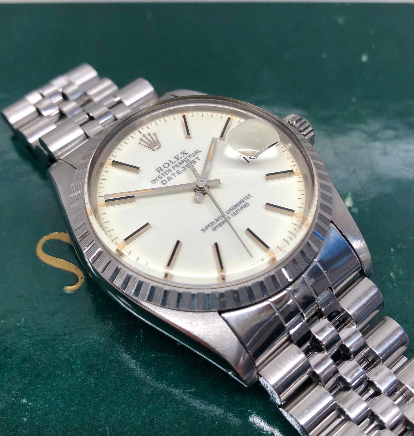 1984 Rolex Datejust 16030 Steel White Porcelain Engine Turned Automatic Wristwatch - HASHTAGWATCHCO