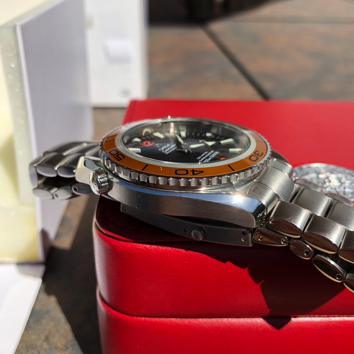 Omega Seamaster 2208.50 Orange Bezel 45.5mm Co-Axial Steel Wristwatch Box & Papers - Hashtag Watch Company