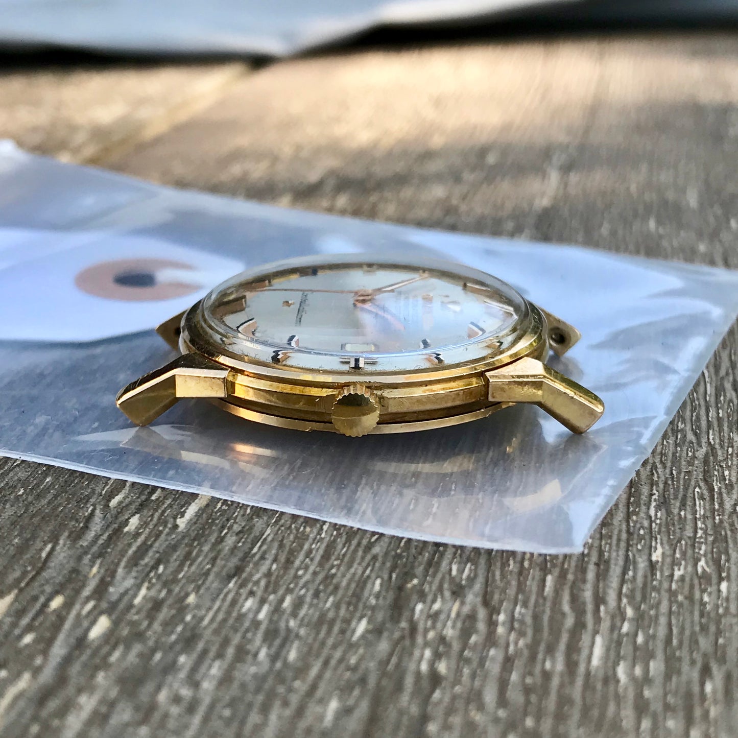 Vintage Omega Constellation Date 1683005 18K Yellow & Pink Gold Caliber 561 Automatic Wristwatch - Hashtag Watch Company