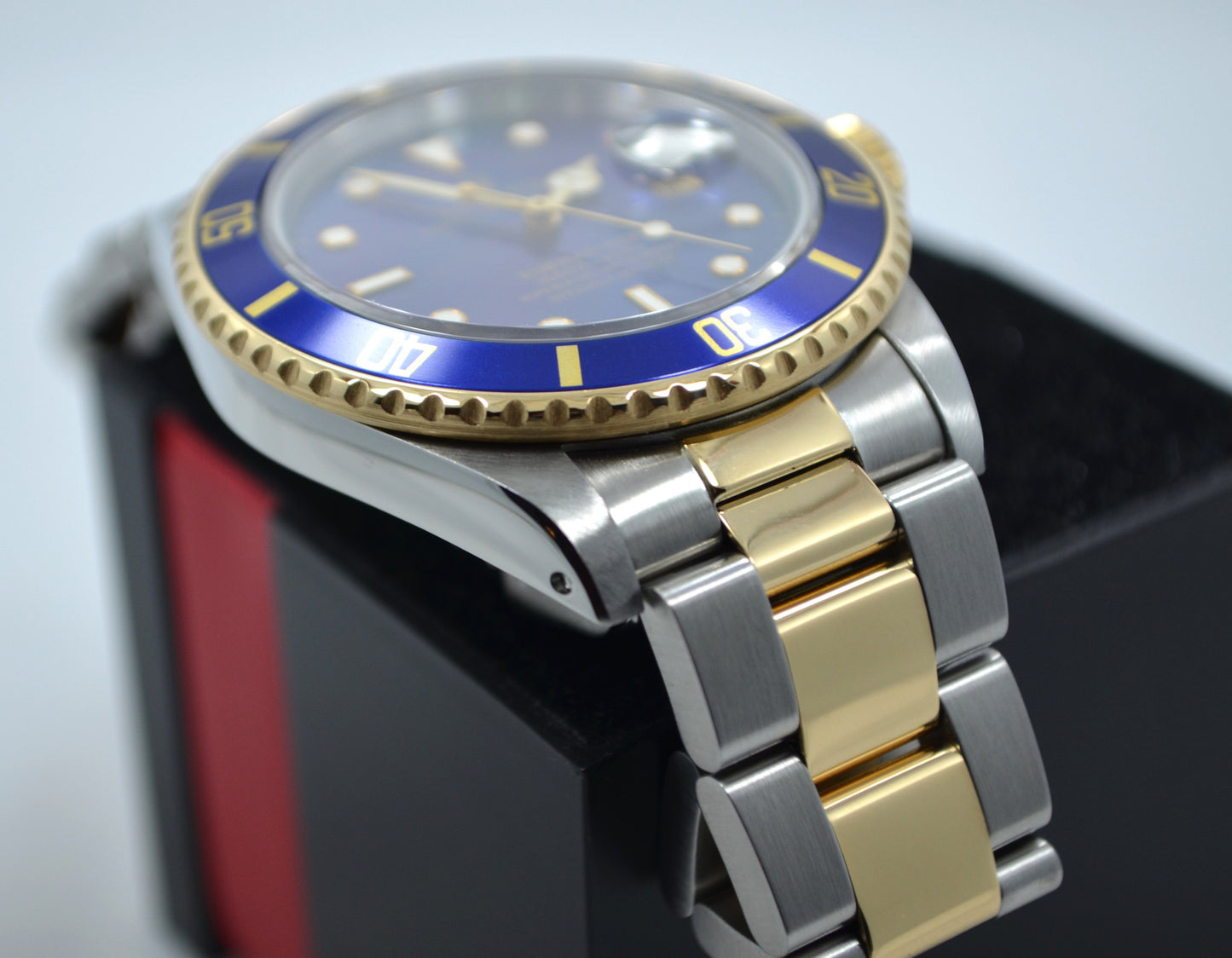 Vintage Rolex Submariner 16803 Two Tone Blue Steel 18K Gold Wristwatch Circa 1984 - Hashtag Watch Company