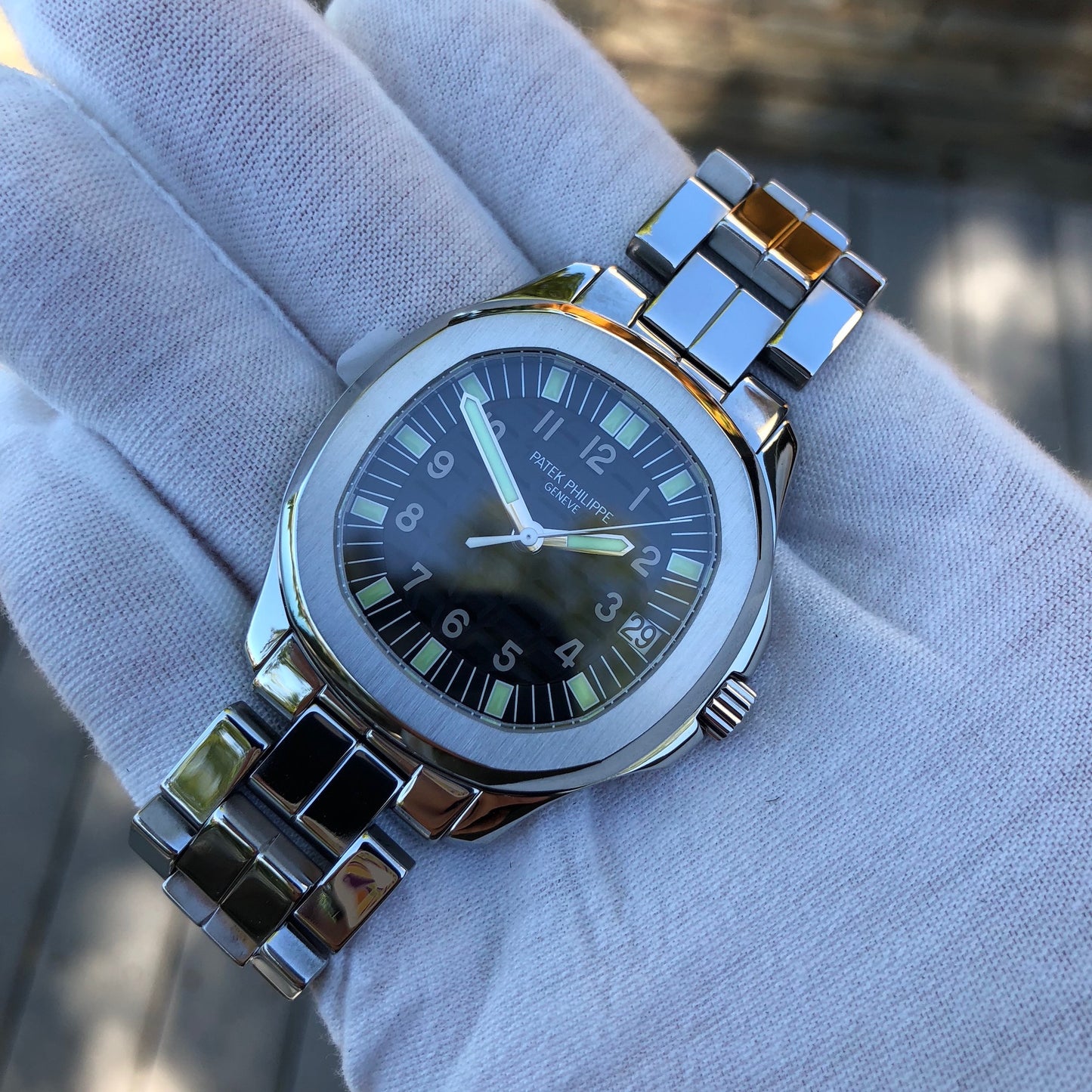 Patek Philippe Jumbo Aquanaut 5065 Stainless Steel Automatic Wristwatch 5065/1A - Hashtag Watch Company