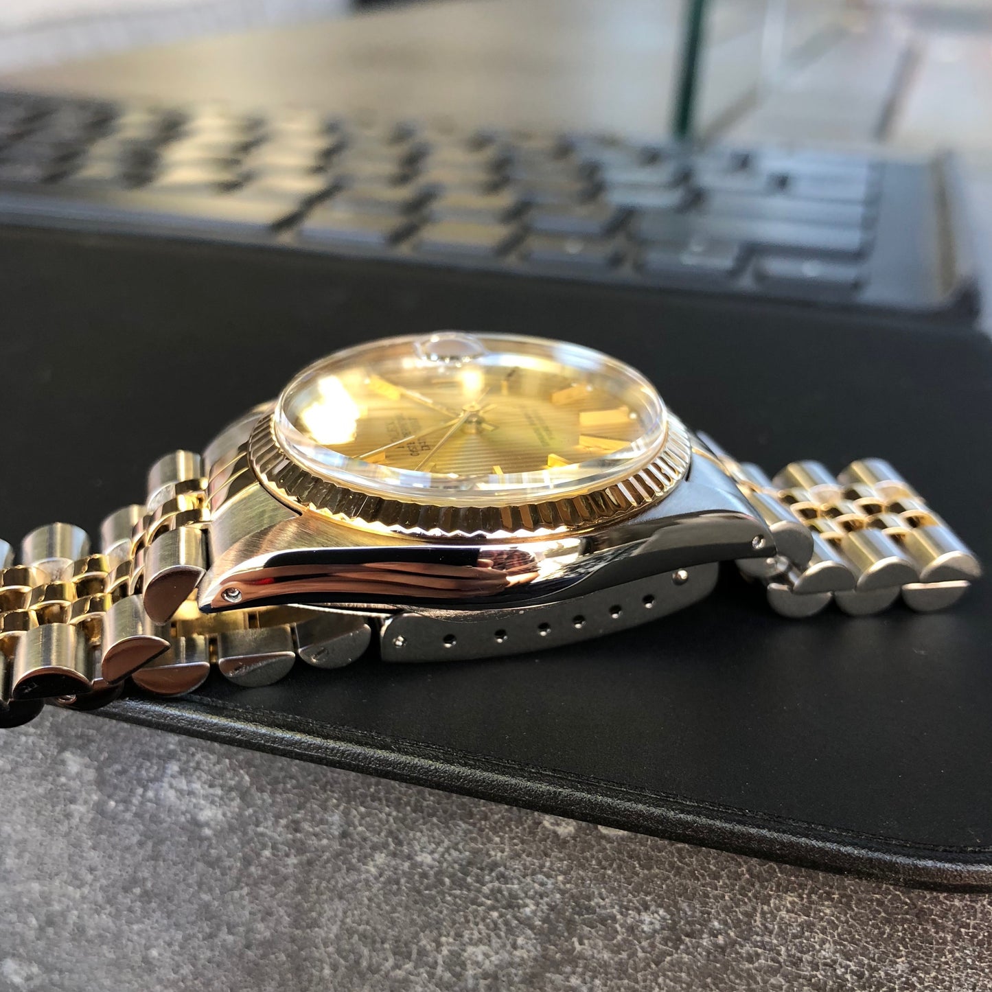 Vintage Rolex Datejust 16013 Champagne Tapestry Cal 3035 Oyster Perpetual Two Tone Steel Gold Wristwatch - Hashtag Watch Company