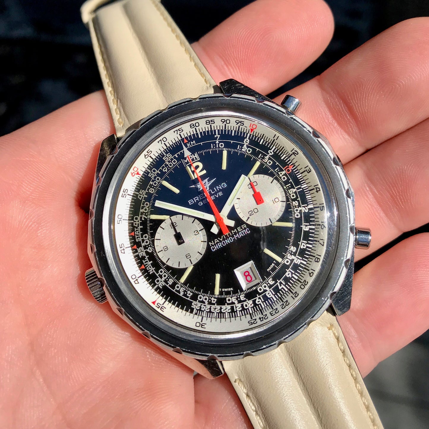 Vintage Breitling Navitimer Chrono-Matic 1806 Stainless Steel Automatic Chronograph Watch 1969 Box & Papers - Hashtag Watch Company