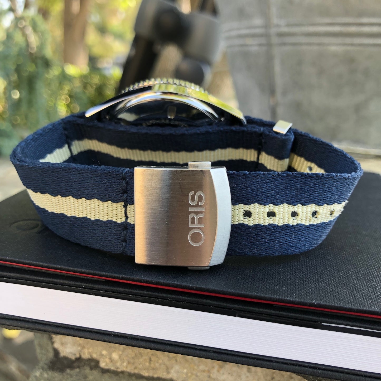 Oris Heritage Divers 65 73377204055 NATO Strap Automatic 42mm Wristwatch - Hashtag Watch Company