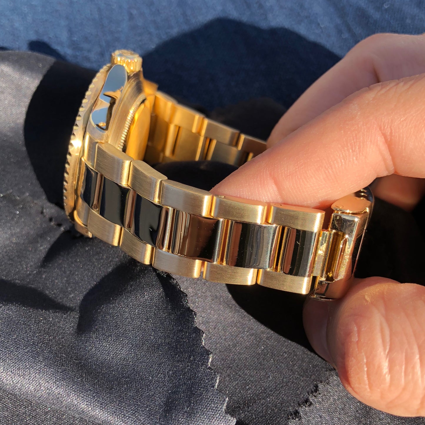 Vintage Rolex Submariner 16808 Purple Color Change 18K Yellow Gold Wristwatch Circa 1984 - Hashtag Watch Company