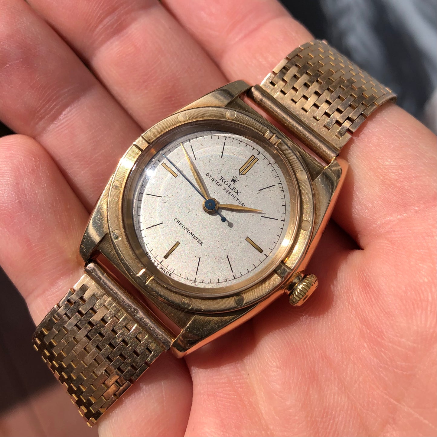 1946 Rolex Oyster Perpetual Bubbleback 3372 Chronometer 14K Yellow Gold Automatic Wristwatch - Hashtag Watch Company