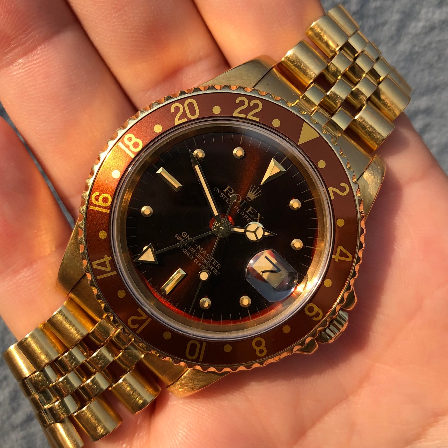 1981 Rolex GMT MASTER 16758 Root Beer 18K Yellow Gold Nipple Dial Wristwatch Box Papers - Hashtag Watch Company