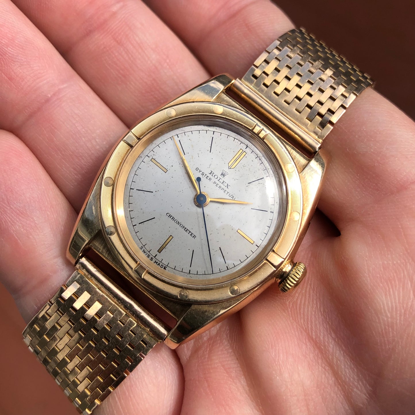 1946 Rolex Oyster Perpetual Bubbleback 3372 Chronometer 14K Yellow Gold Automatic Wristwatch - Hashtag Watch Company