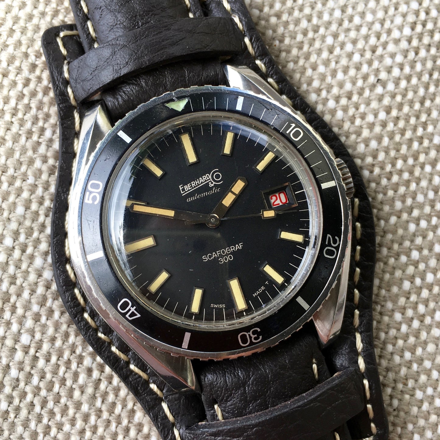 Vintage Eberhard & Co. Scafograf 300 Roulette Date Stainless Steel Watch - Hashtag Watch Company