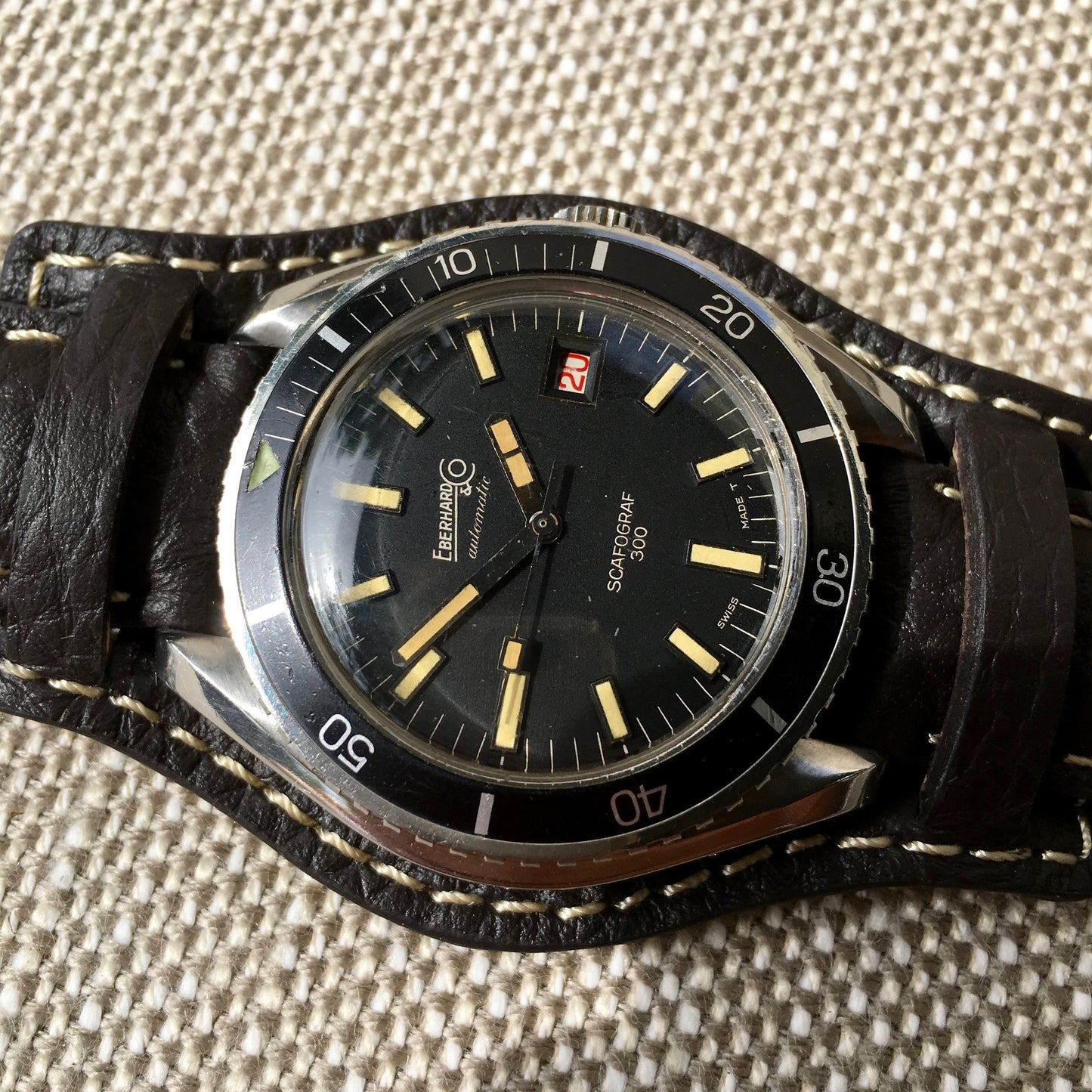 Vintage Eberhard & Co. Scafograf 300 Roulette Date Stainless Steel Watch - Hashtag Watch Company