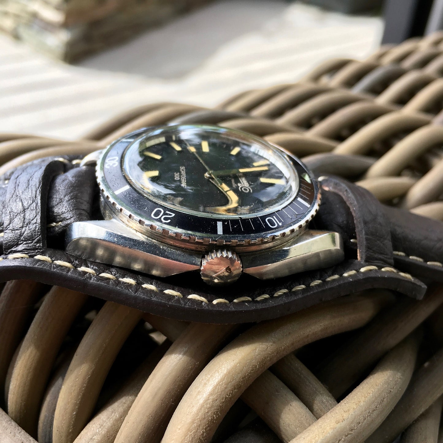 Vintage Eberhard & Co. Scafograf 300 Roulette Date Stainless Steel Watch - Hashtag Watch Company