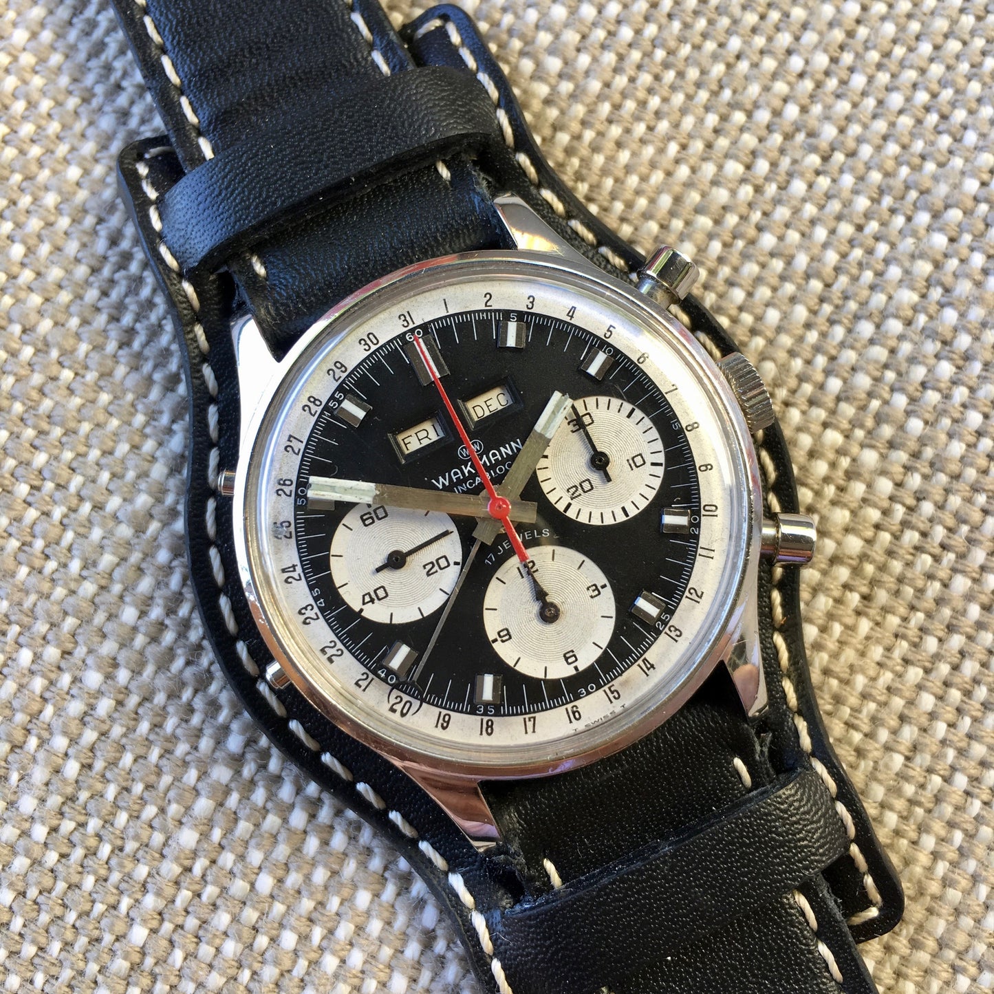 Vintage Wakmann Incabloc Steel Chronograph Triple Date 71.1309.70 Valjoux 730 Watch - Hashtag Watch Company