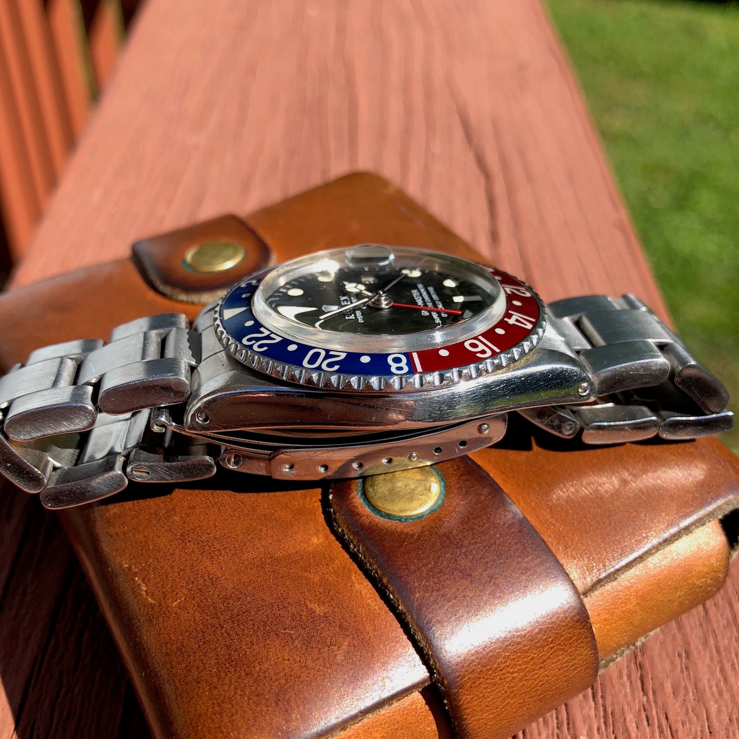 Vintage Rolex GMT MASTER 1675 Pepsi Long E Wristwatch Circa 1969 - Hashtag Watch Company