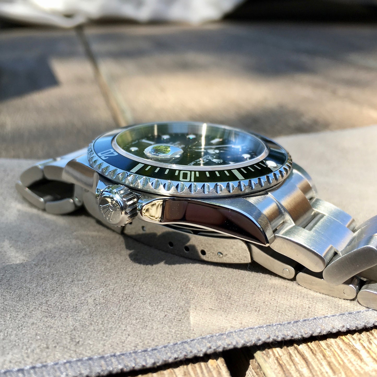 Rolex Submariner 16610 Date Steel "F" Serial Circa 2003 Wristwatch MINT FULL KIT - Hashtag Watch Company