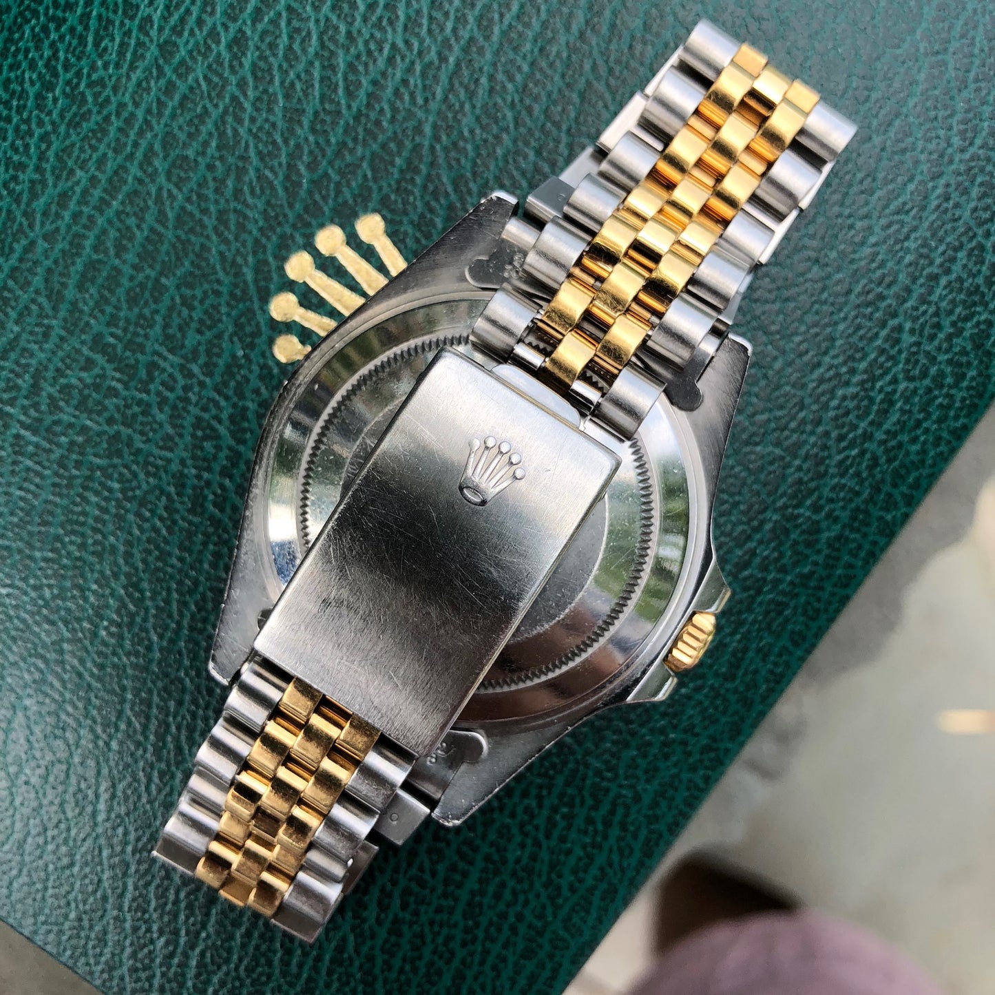 Rolex GMT MASTER II 16713 Two Tone Root Beer Automatic Box Papers Circa 1989 - Hashtag Watch Company