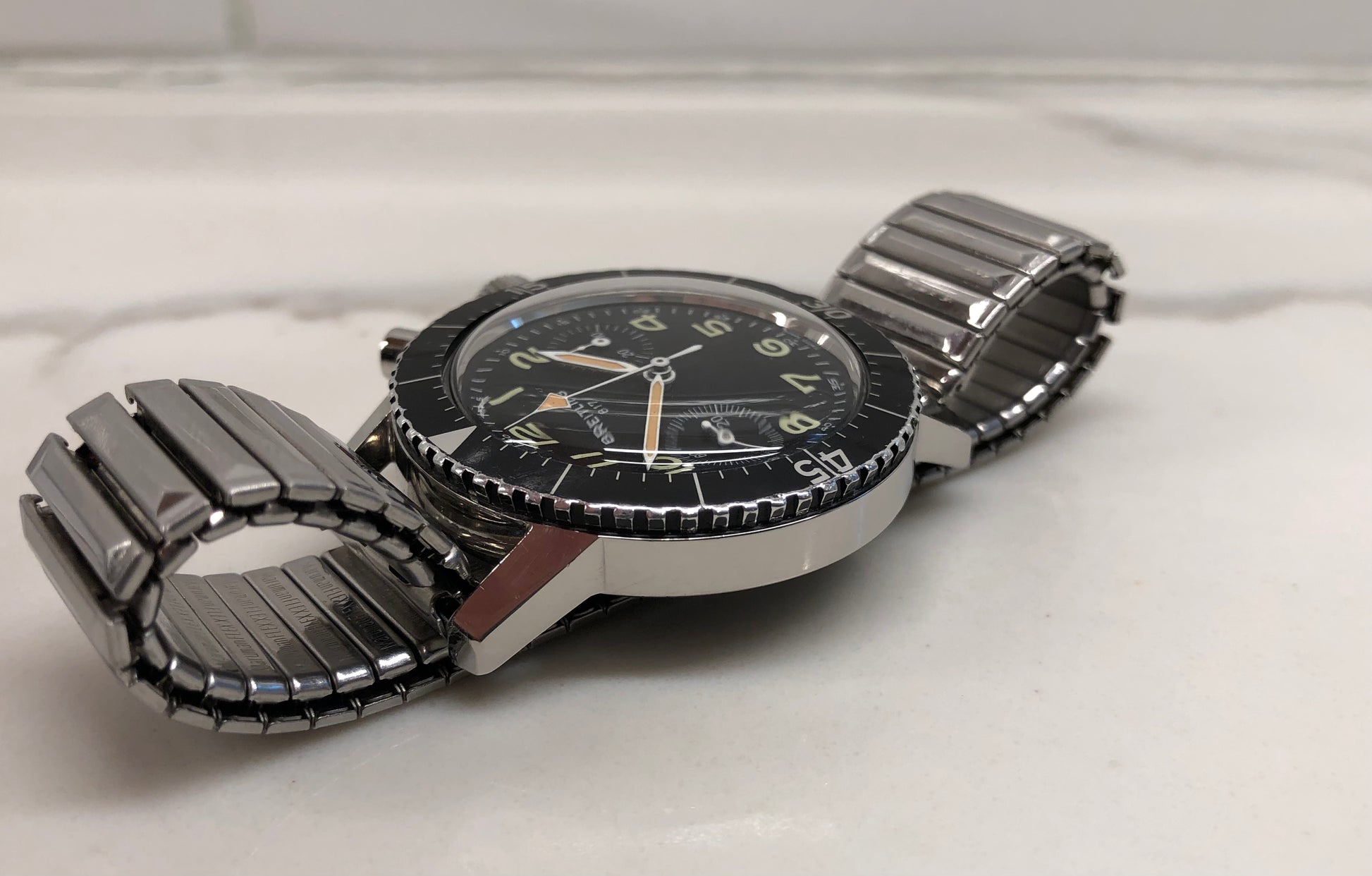 1970s Breitling 817 Italian Army Issued Stainless Steel Chronograph Wristwatch with Box and Numbered Paperwork - HASHTAGWATCHCO