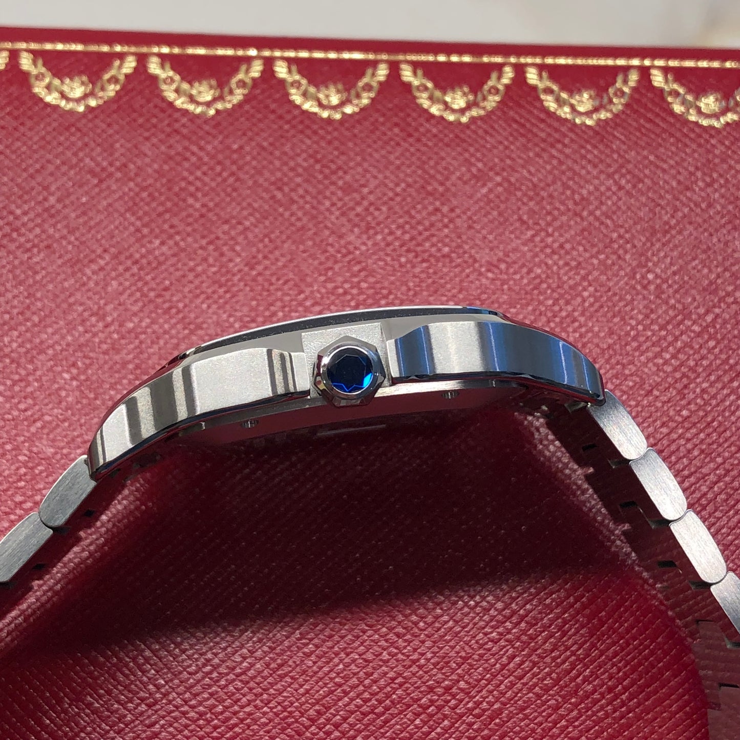 2025 Cartier Santos De Cartier WSSA0018 Large Model Stainless Steel Automatic Wristwatch with Box and Papers - HASHTAGWATCHCO
